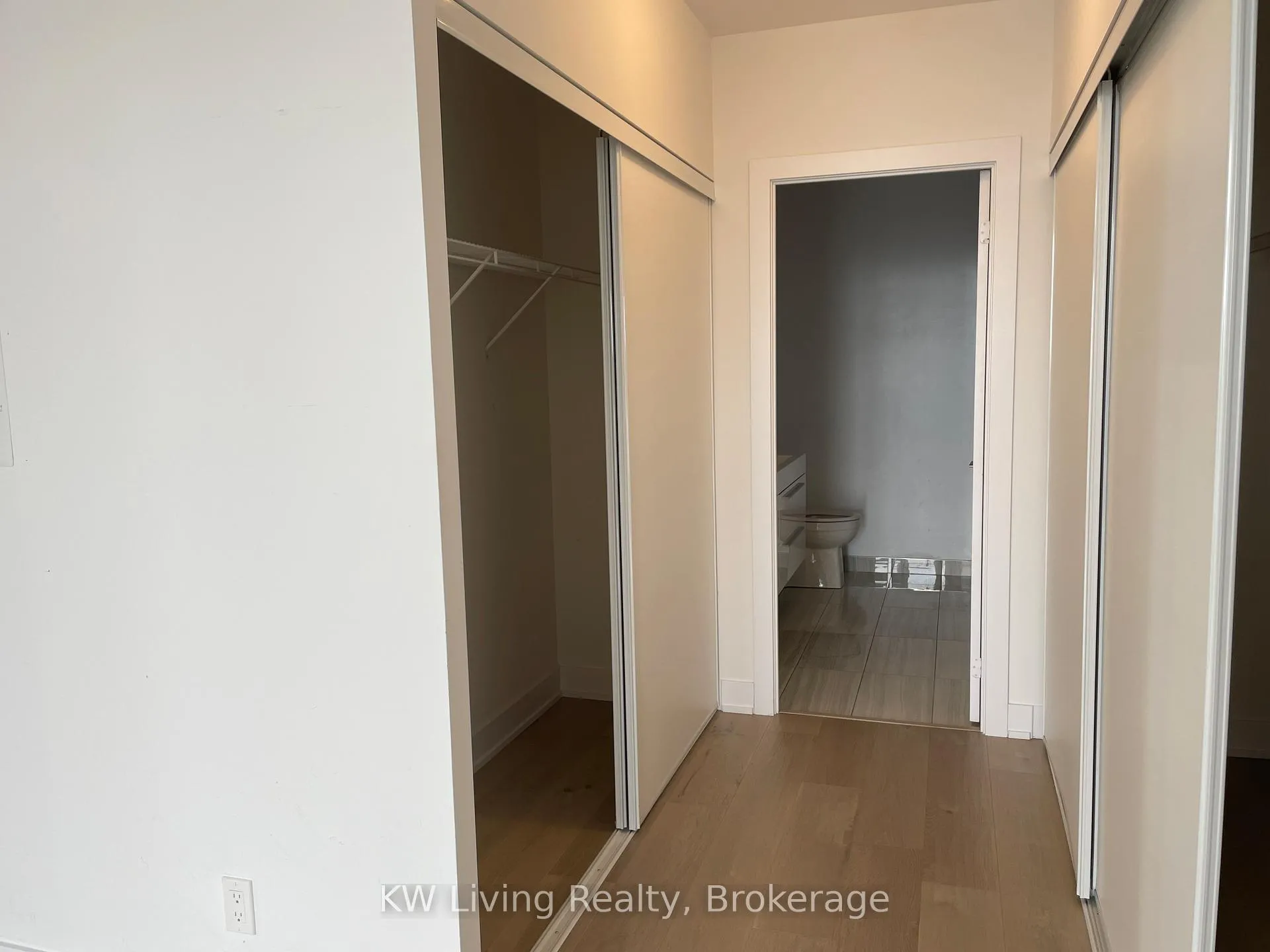 Photo 14 of Unit 2208, 181 Bedford Road, Toronto, The Annex — HOMEH