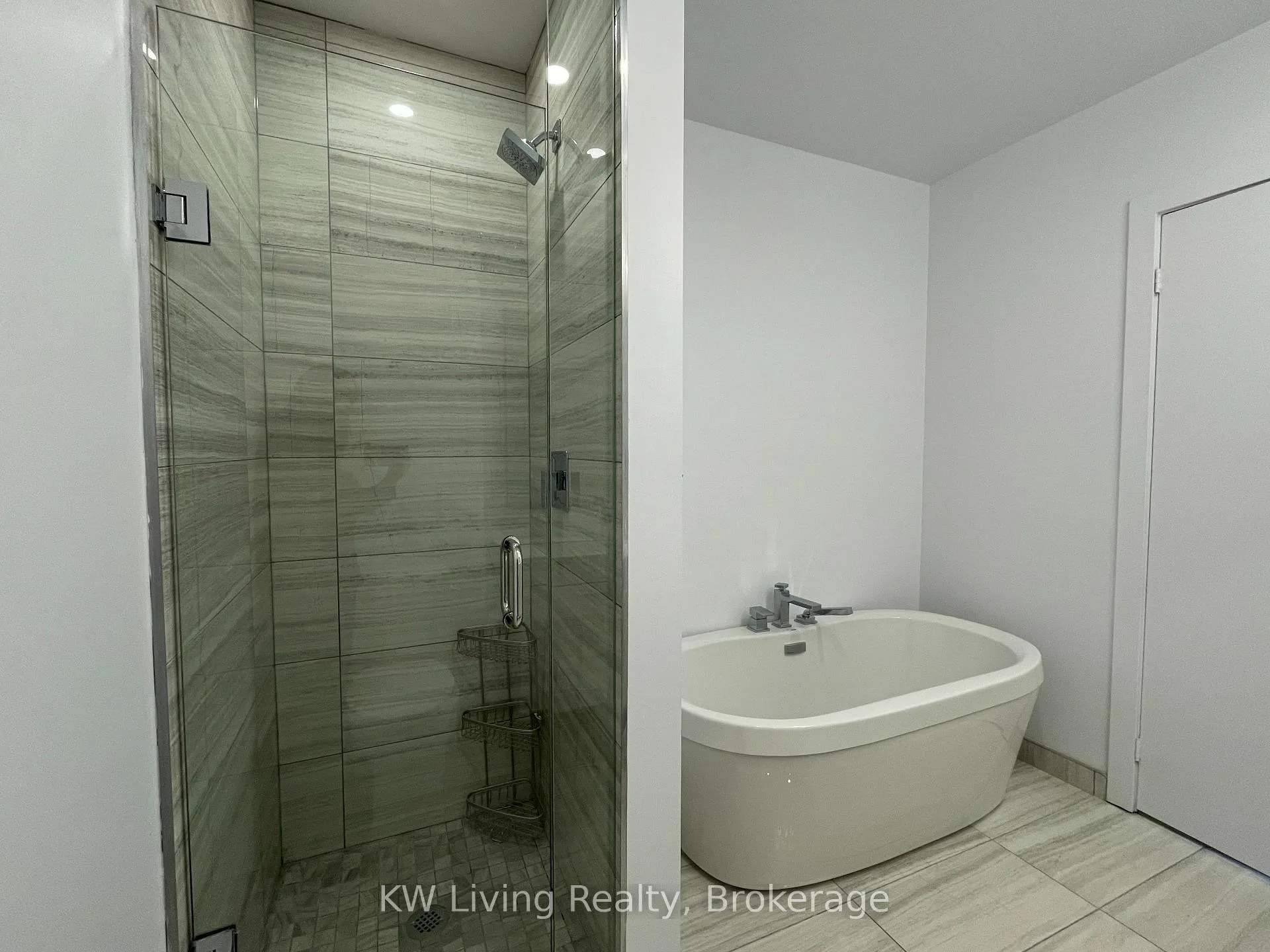 Photo 15 of Unit 2208, 181 Bedford Road, Toronto, The Annex — HOMEH