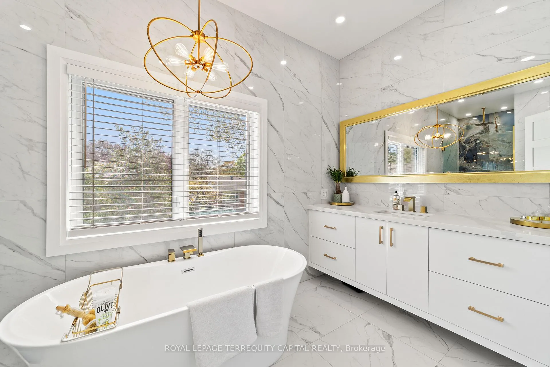 Photo 23 of 730 Hyde Road, Burlington, Brant — HOMEH