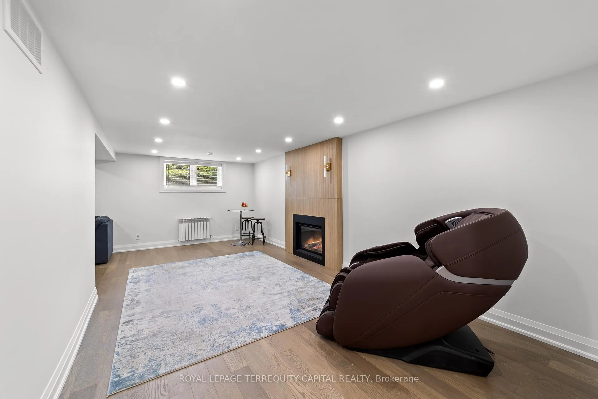 Photo 35 of 730 Hyde Road, Burlington, Brant — HOMEH