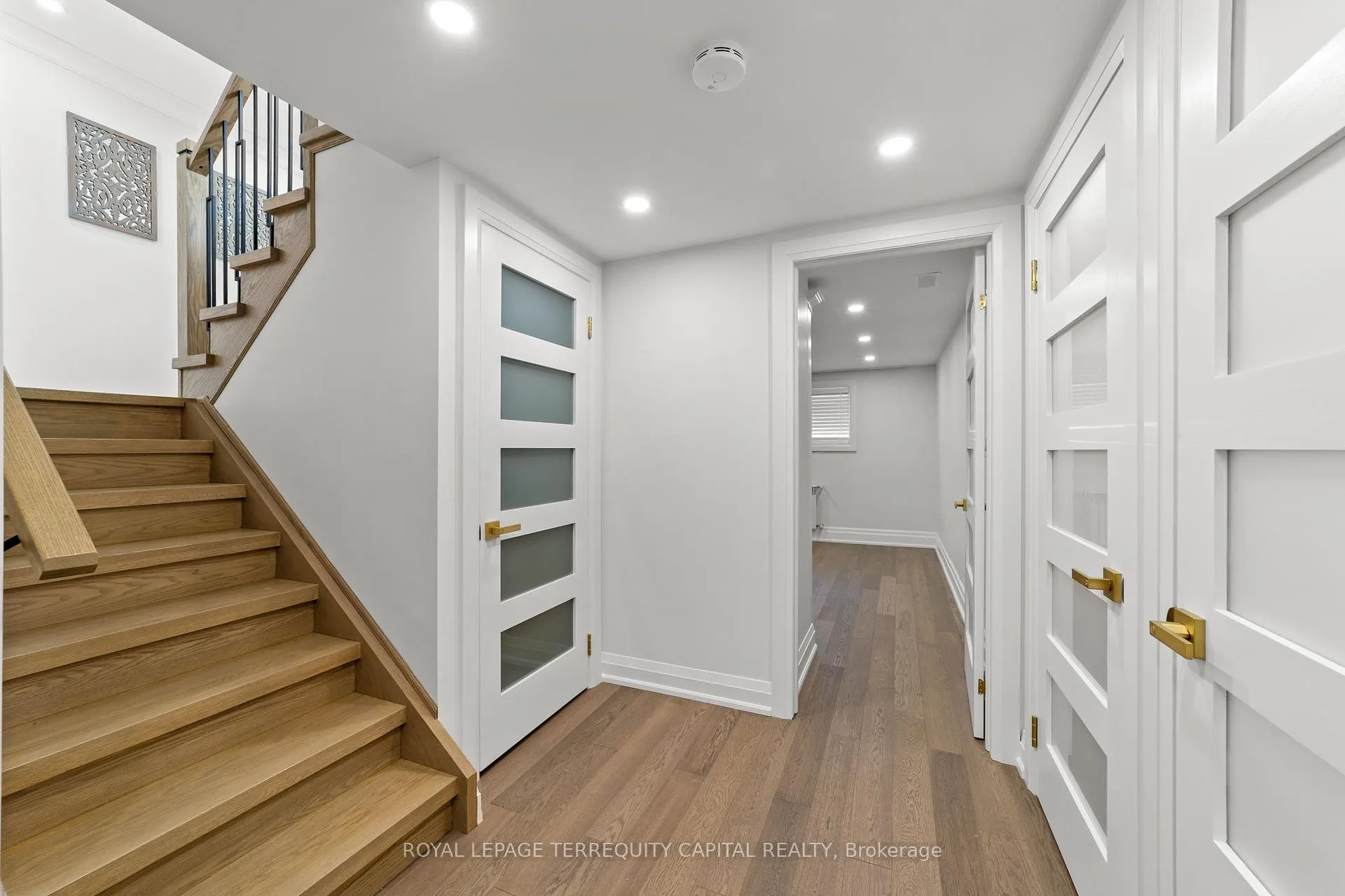 Photo 37 of 730 Hyde Road, Burlington, Brant — HOMEH