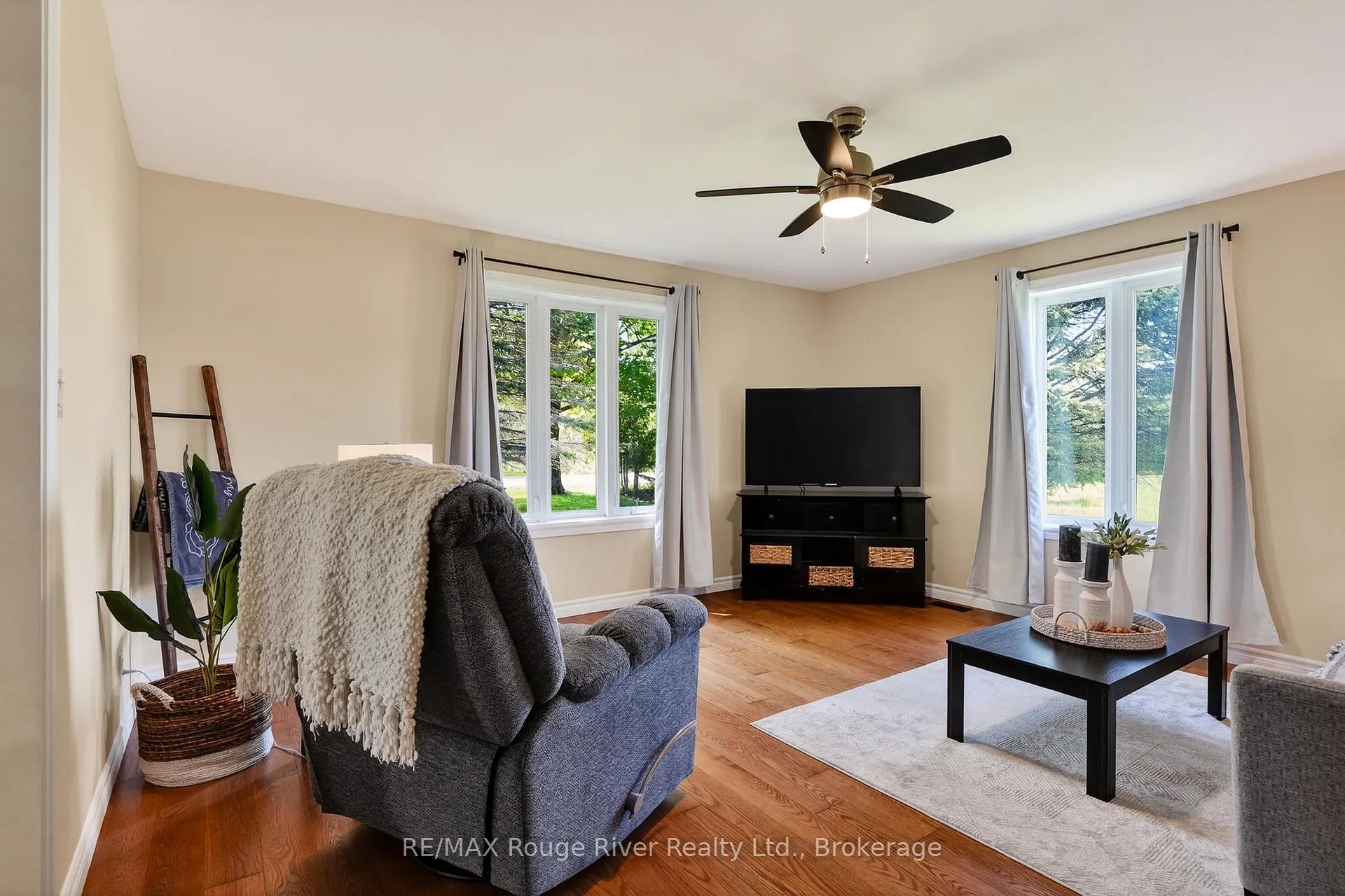 Photo 14 of 417 Bigford Road, Quinte West, Murray Ward — HOMEH