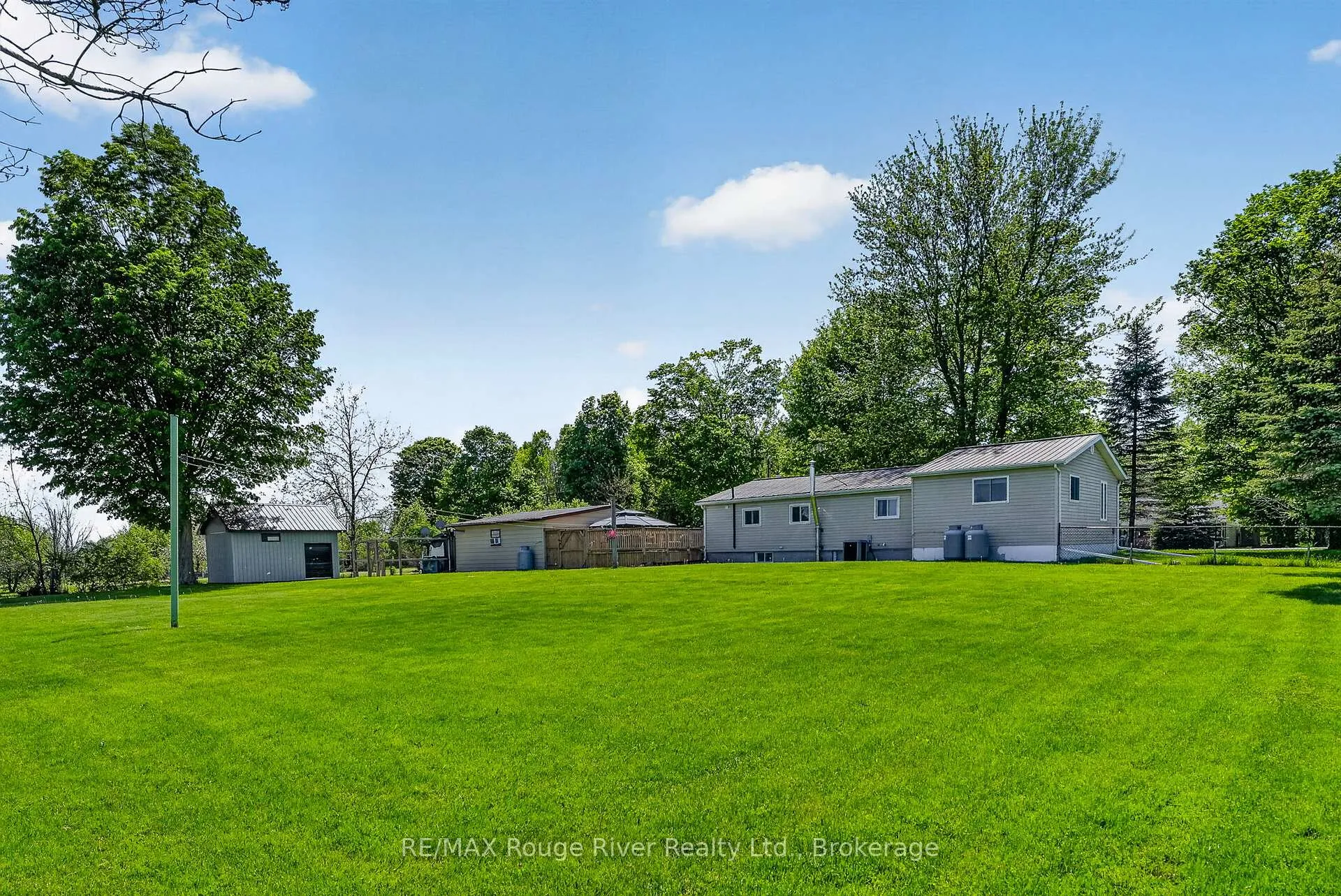 Photo 40 of 417 Bigford Road, Quinte West, Murray Ward — HOMEH