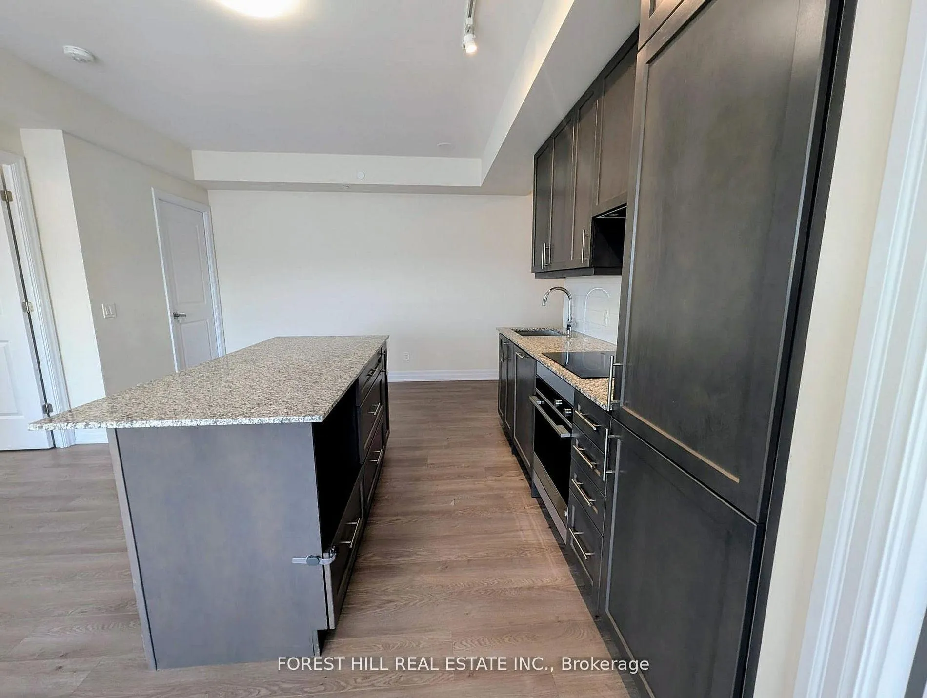 Photo 8 of Unit 1909, 9075 Jane Street, Vaughan, Concord — HOMEH