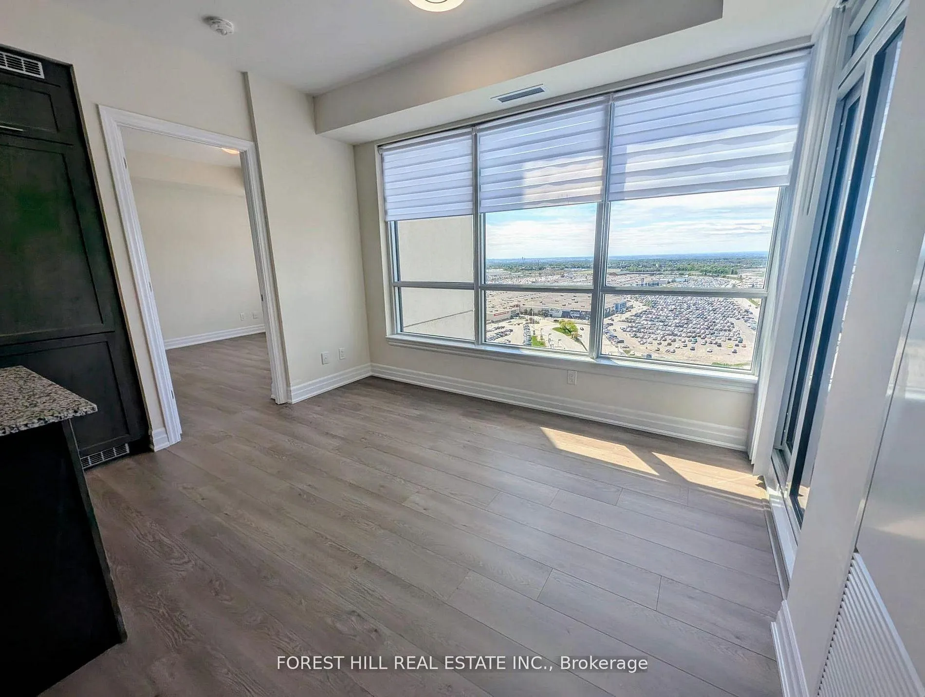 Photo 11 of Unit 1909, 9075 Jane Street, Vaughan, Concord — HOMEH