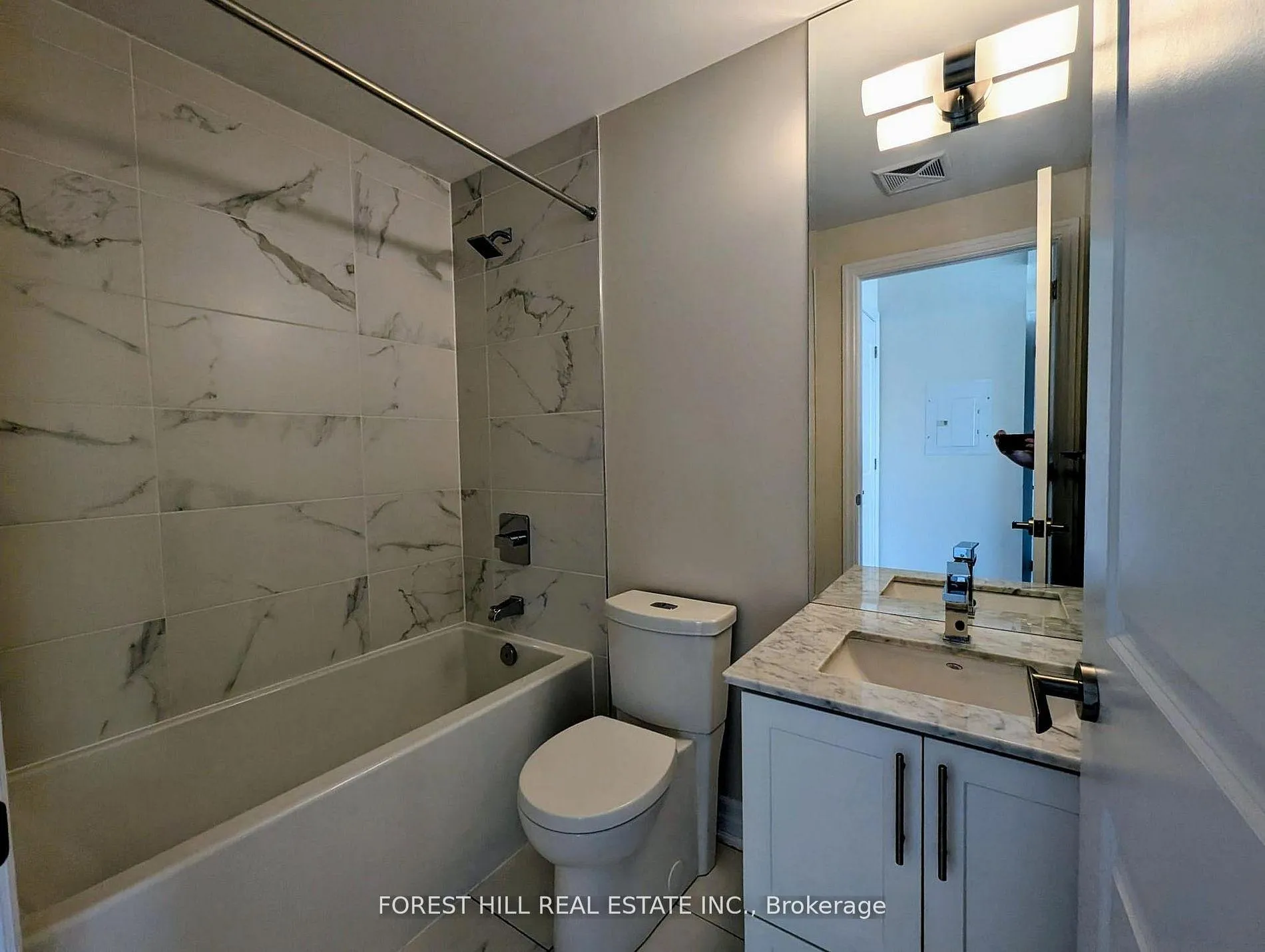 Photo 18 of Unit 1909, 9075 Jane Street, Vaughan, Concord — HOMEH