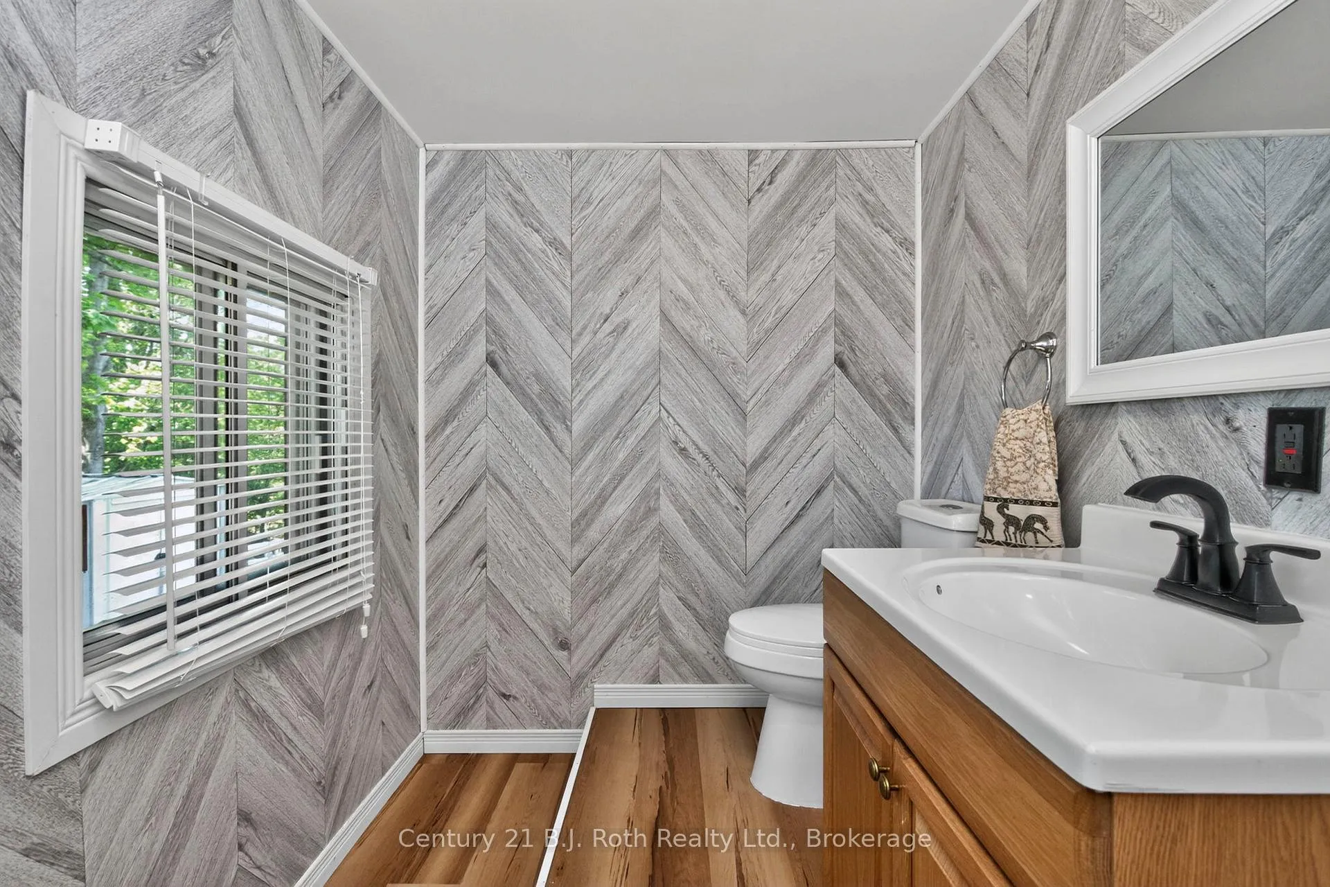 Photo 39 of Unit 51, 5263 Elliott Side Road, Tay, Rural Tay — HOMEH