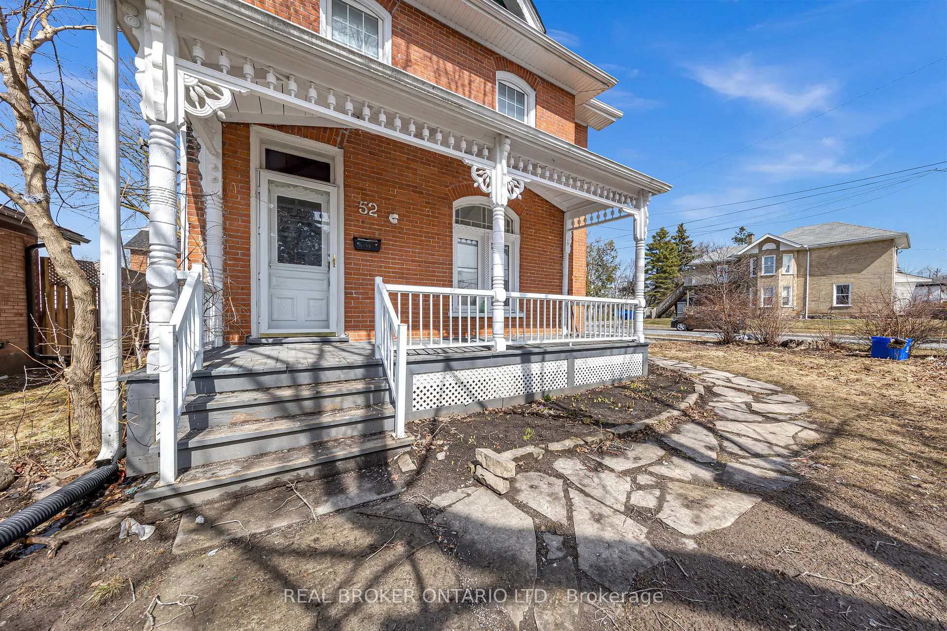 Photo 2 of Unit MAIN, 52 Victoria Avenue N, Peterborough, Northcrest Ward 5 — HOMEH