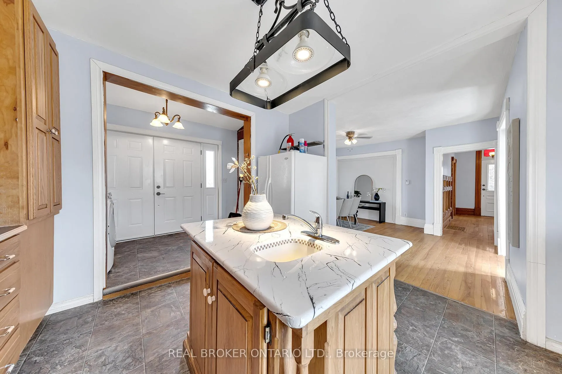 Photo 20 of Unit MAIN, 52 Victoria Avenue N, Peterborough, Northcrest Ward 5 — HOMEH
