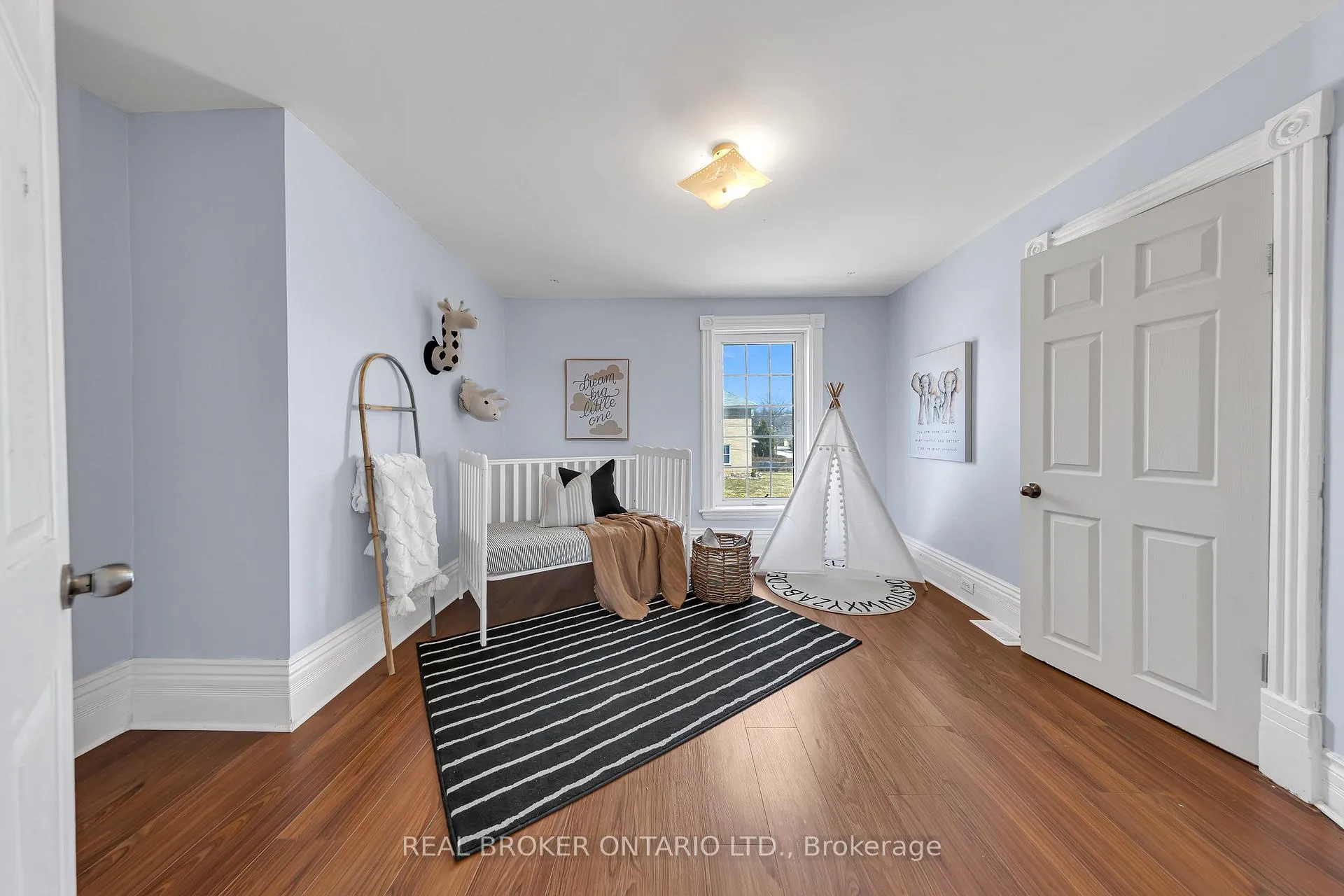 Photo 31 of Unit MAIN, 52 Victoria Avenue N, Peterborough, Northcrest Ward 5 — HOMEH