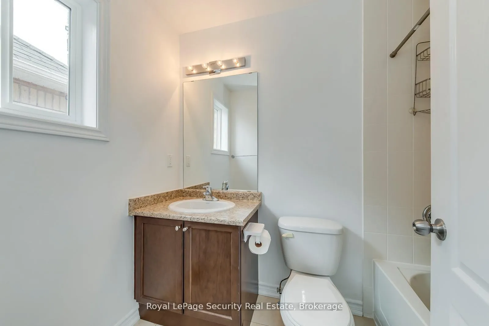 Photo 34 of 757 Halbert Drive, Shelburne — HOMEH