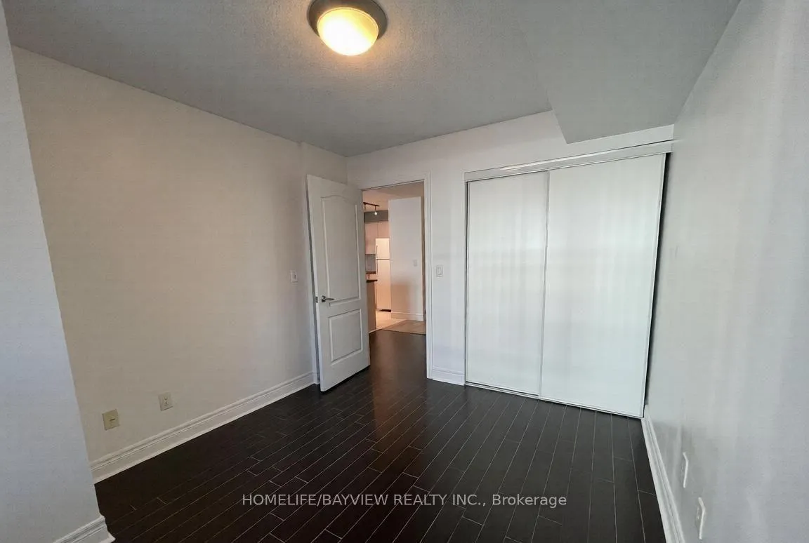 Photo 6 of Unit 215, 48 Suncrest Boulevard, Markham, Commerce Valley — HOMEH