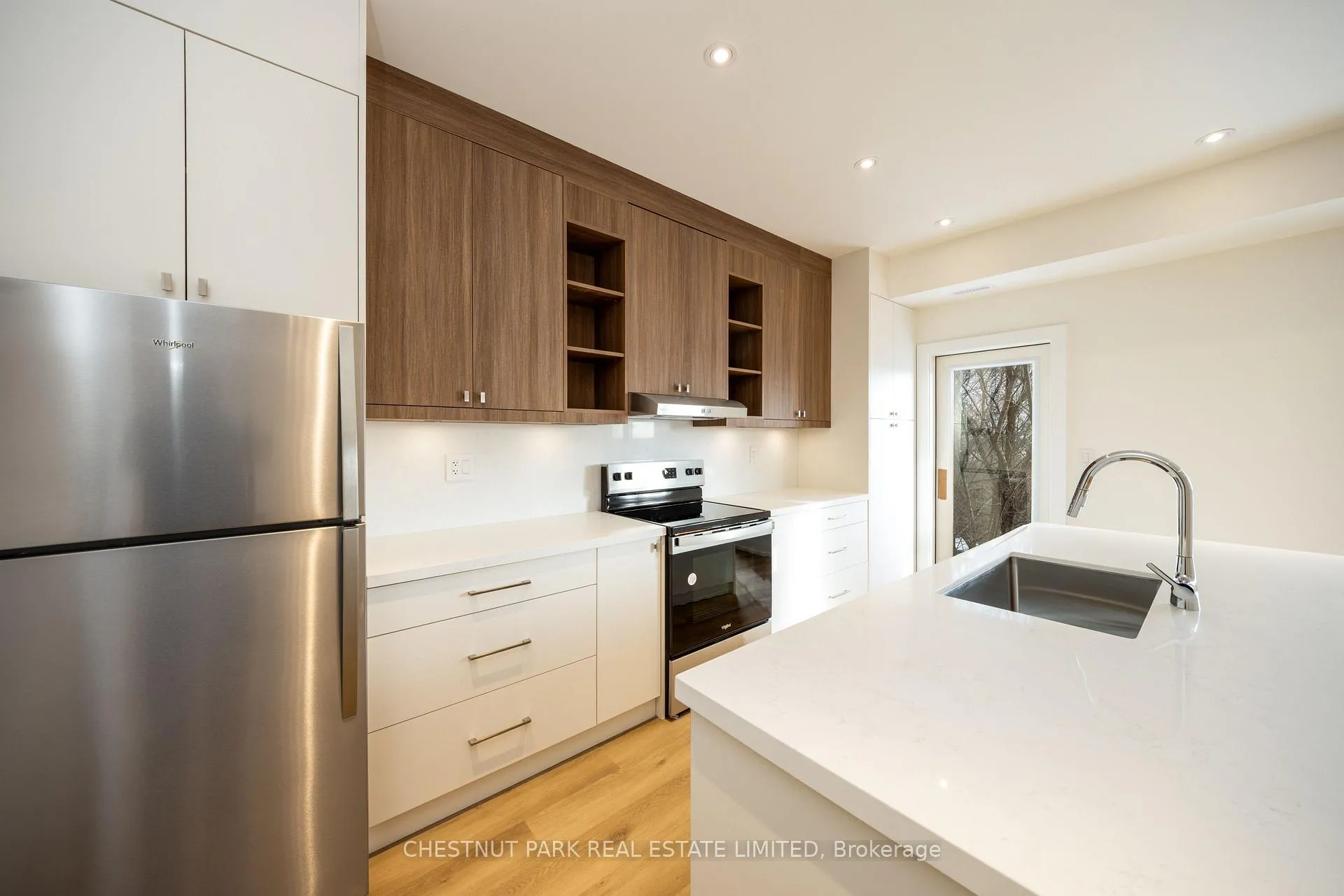 Photo 18 of Unit D, 29 Hatherley Road, Toronto, Caledonia-Fairbank — HOMEH