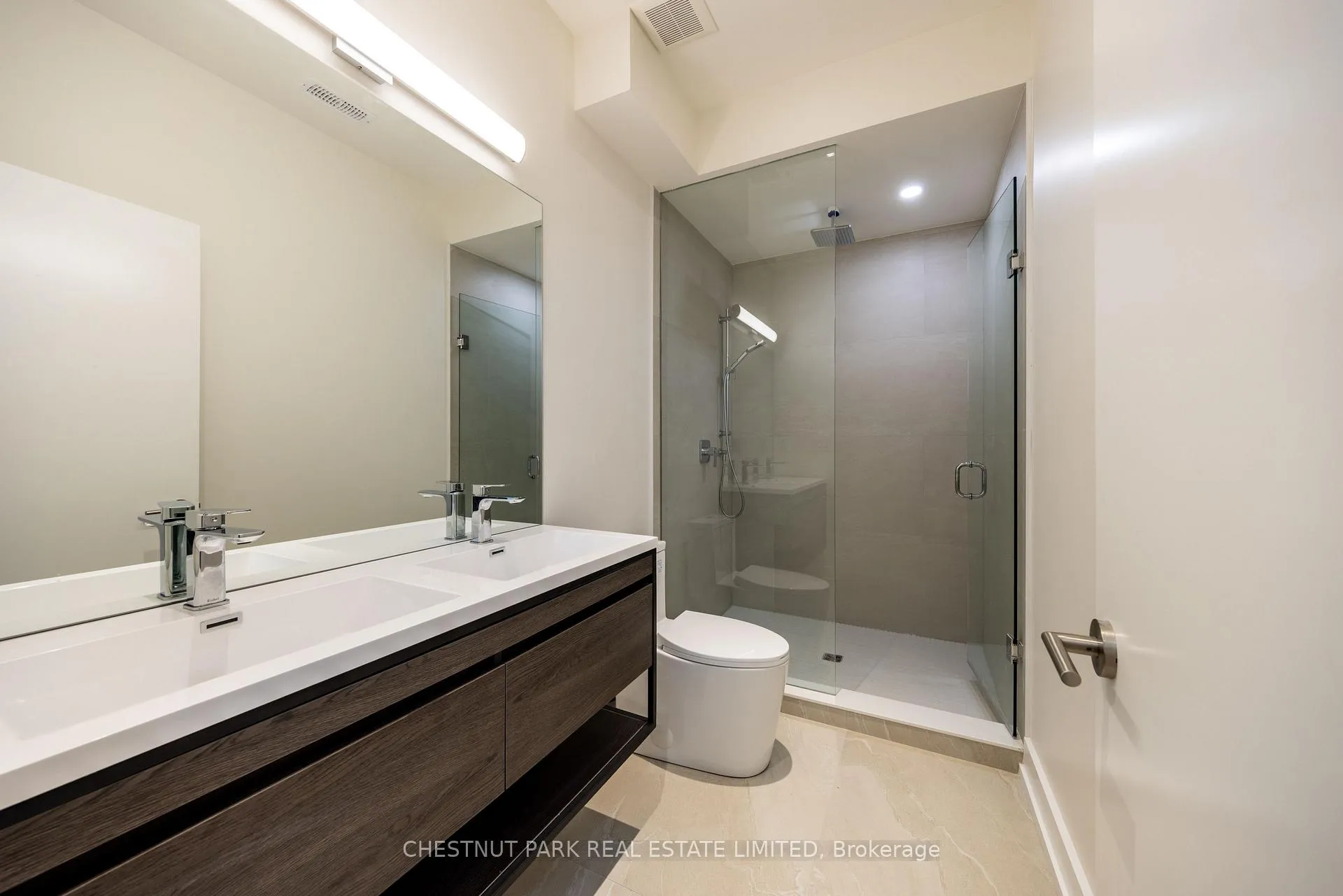 Photo 32 of Unit D, 29 Hatherley Road, Toronto, Caledonia-Fairbank — HOMEH