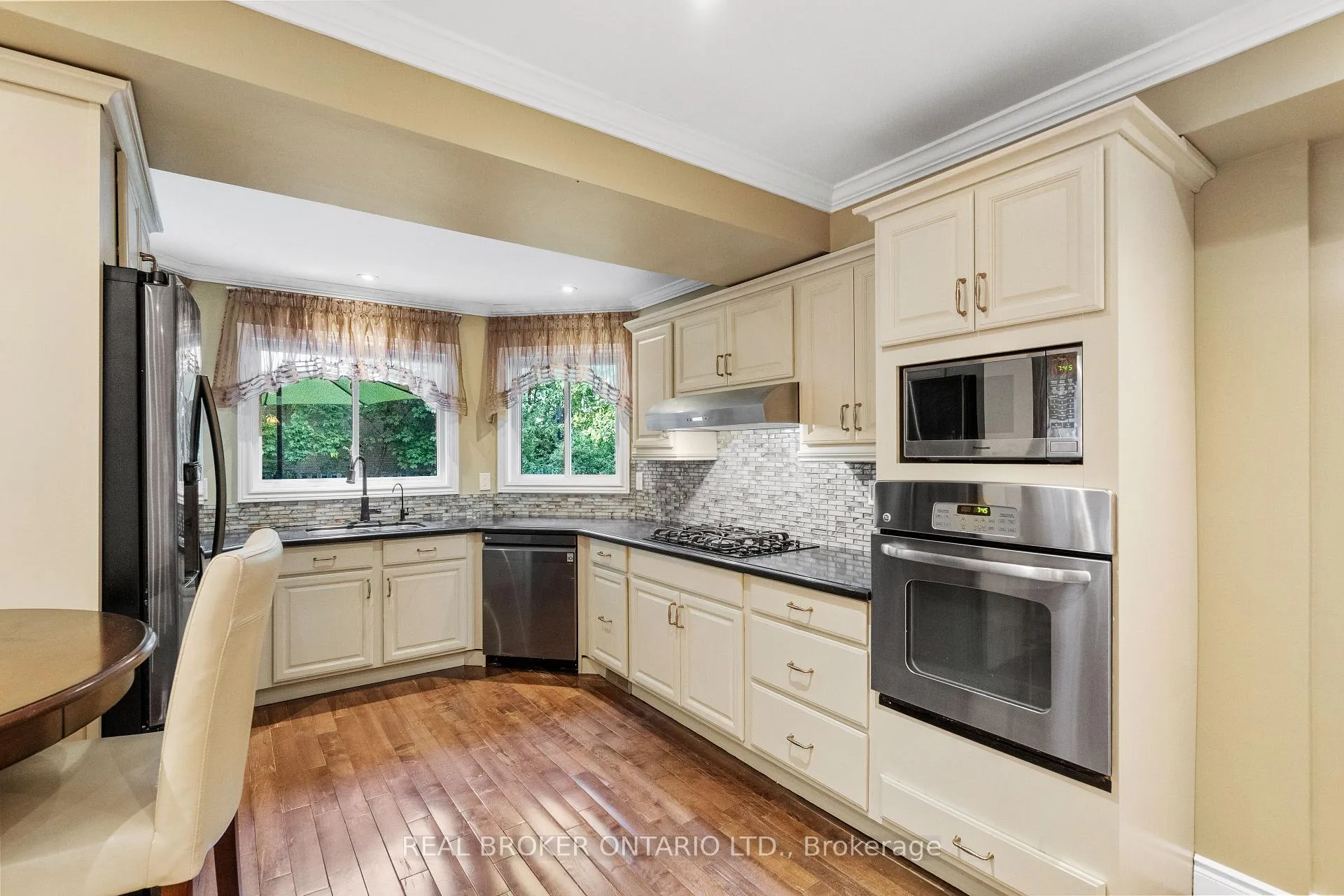 Photo 14 of 63 Haskell Crescent, Aurora, Aurora Highlands — HOMEH