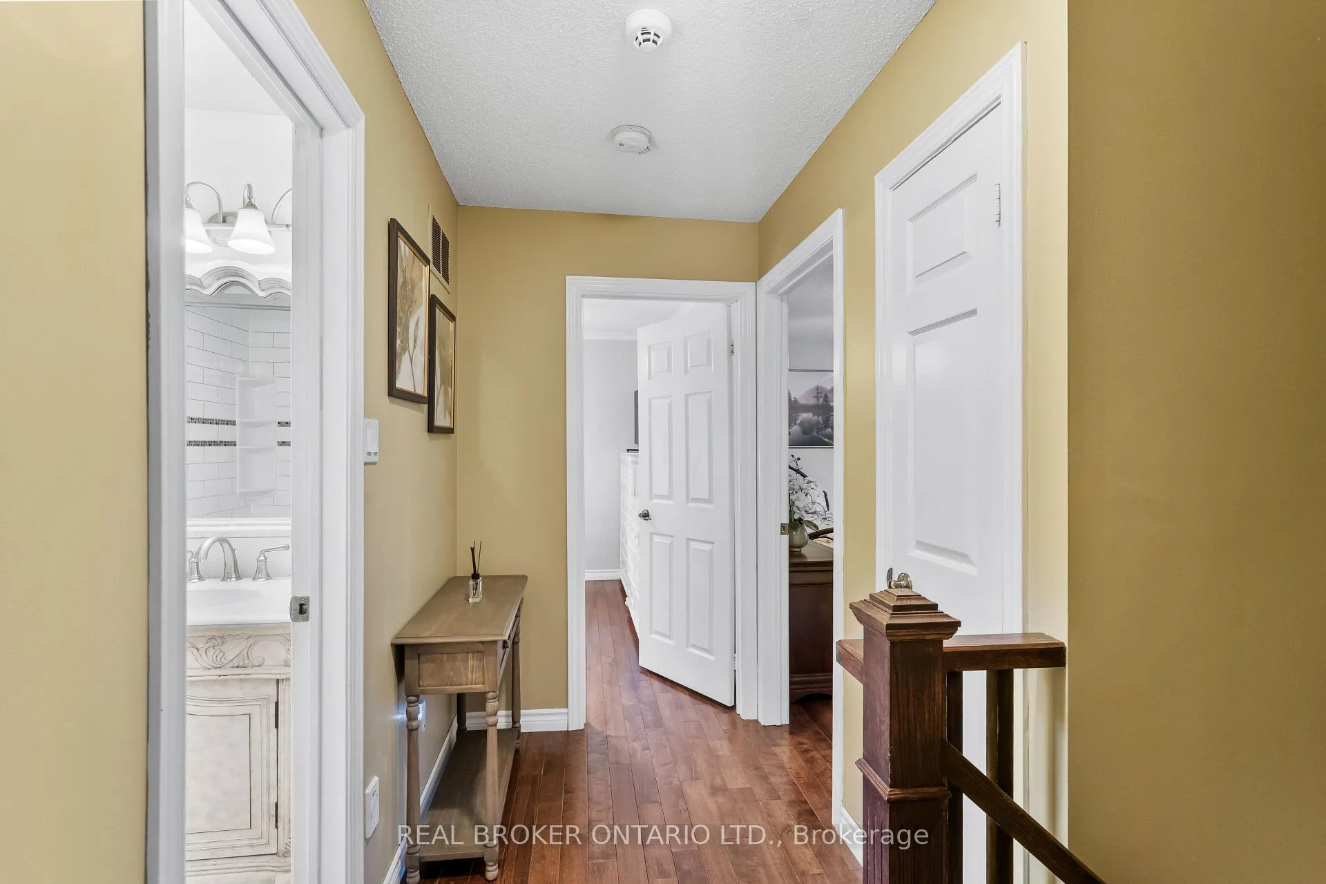 Photo 17 of 63 Haskell Crescent, Aurora, Aurora Highlands — HOMEH