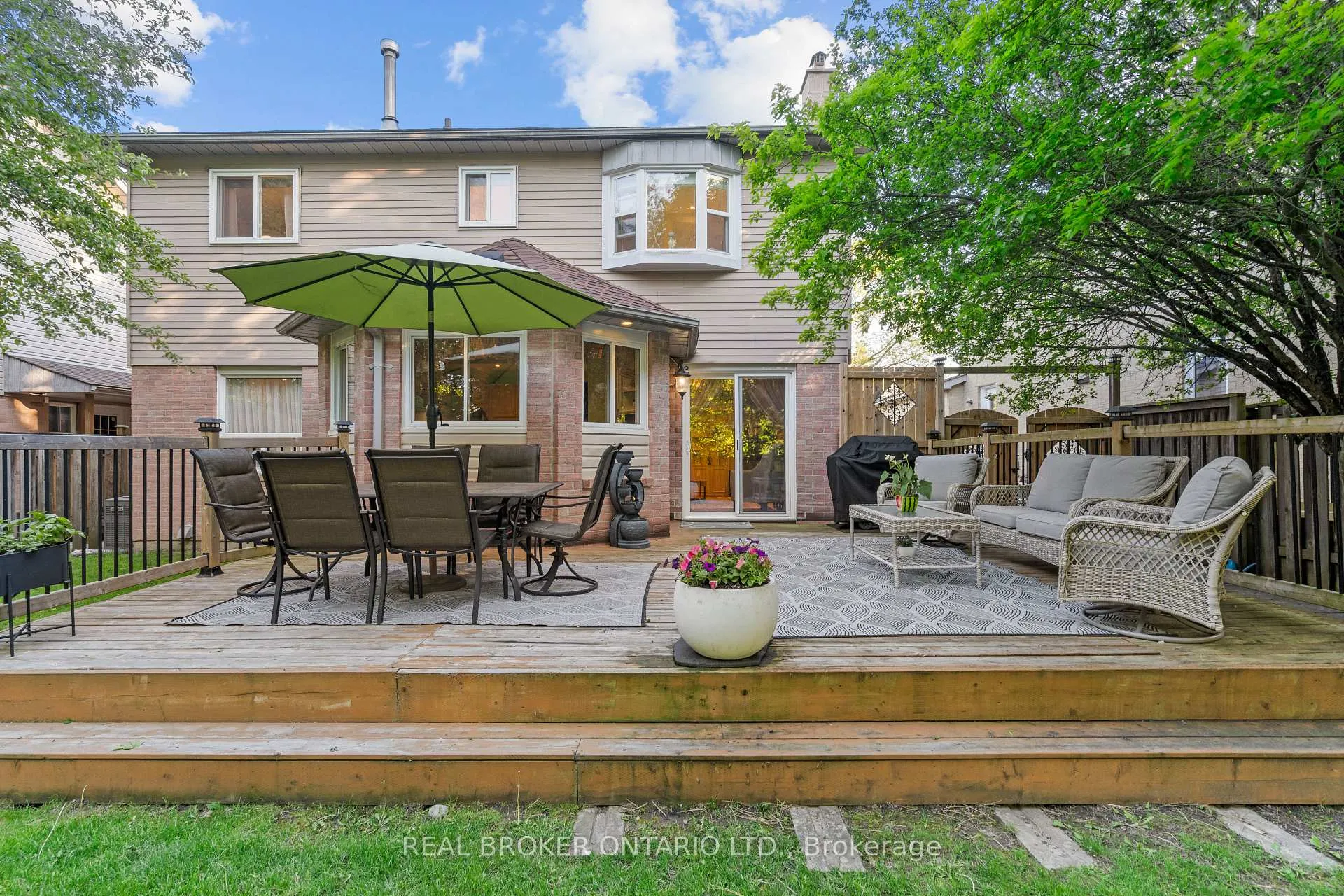 Photo 38 of 63 Haskell Crescent, Aurora, Aurora Highlands — HOMEH