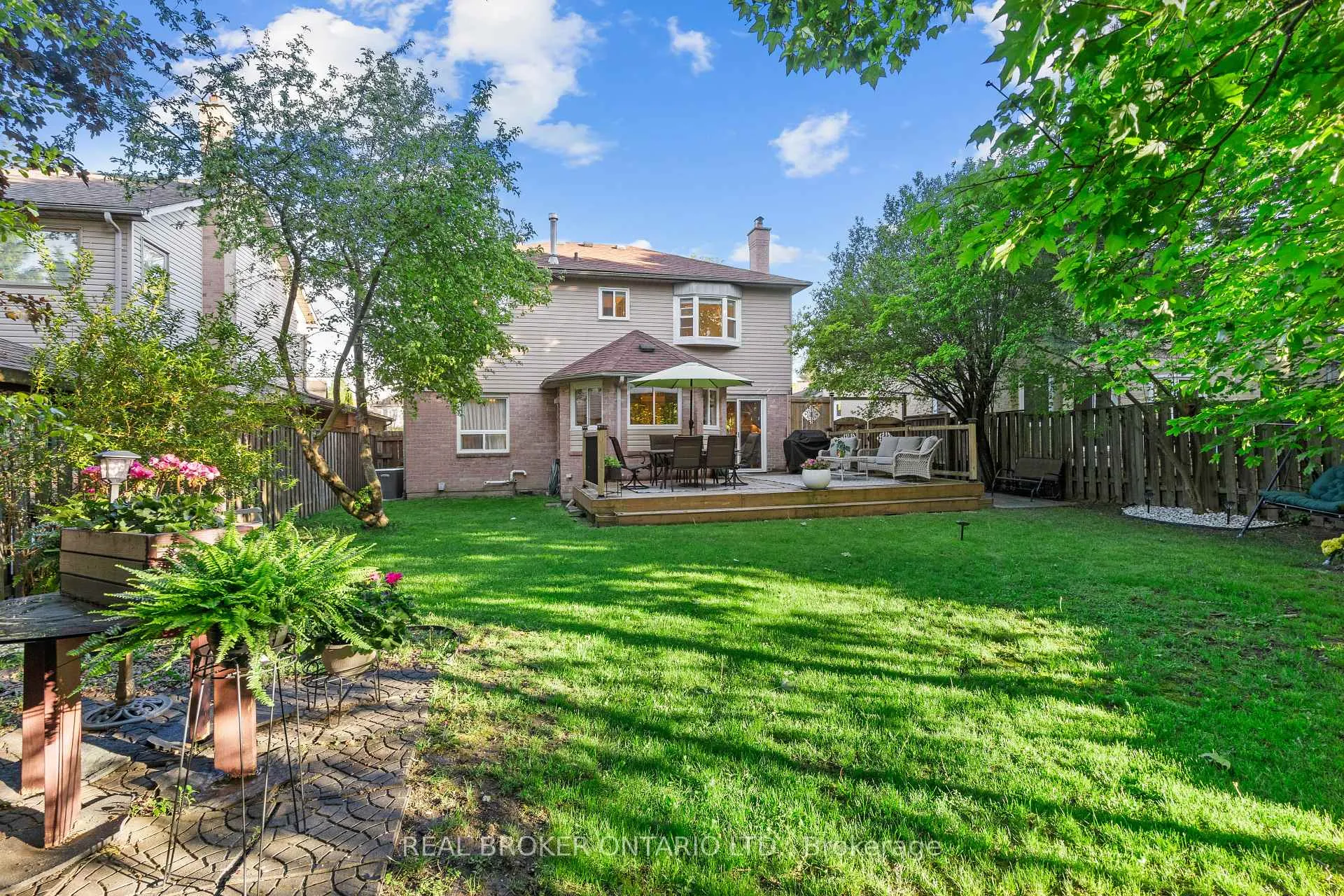 Photo 42 of 63 Haskell Crescent, Aurora, Aurora Highlands — HOMEH