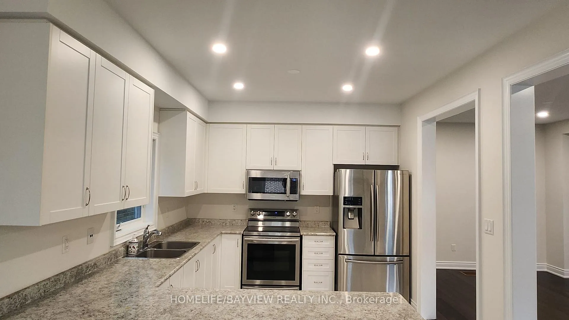 Photo 6 of 1263 Peelar Crescent, Innisfil, Lefroy — HOMEH