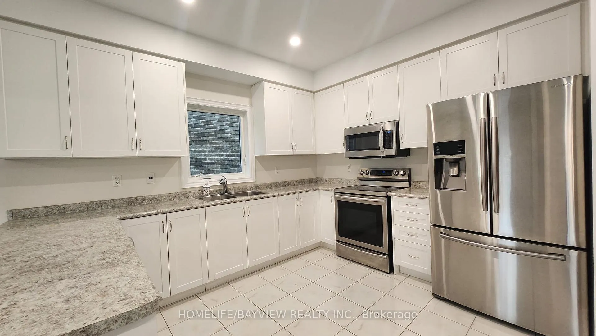 Photo 7 of 1263 Peelar Crescent, Innisfil, Lefroy — HOMEH
