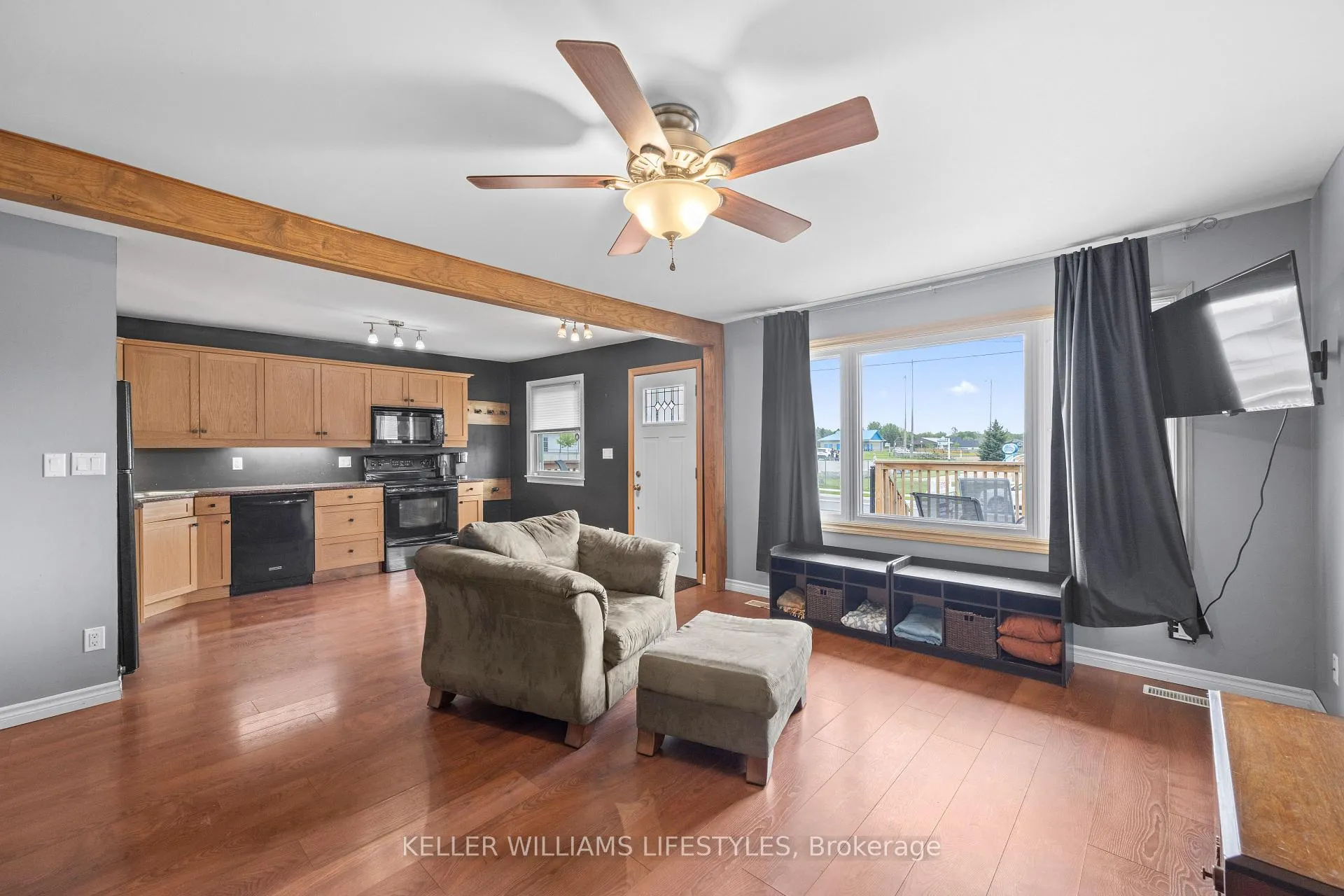 Photo 9 of 258 Upper Queen Street, Thames Centre, Thorndale — HOMEH