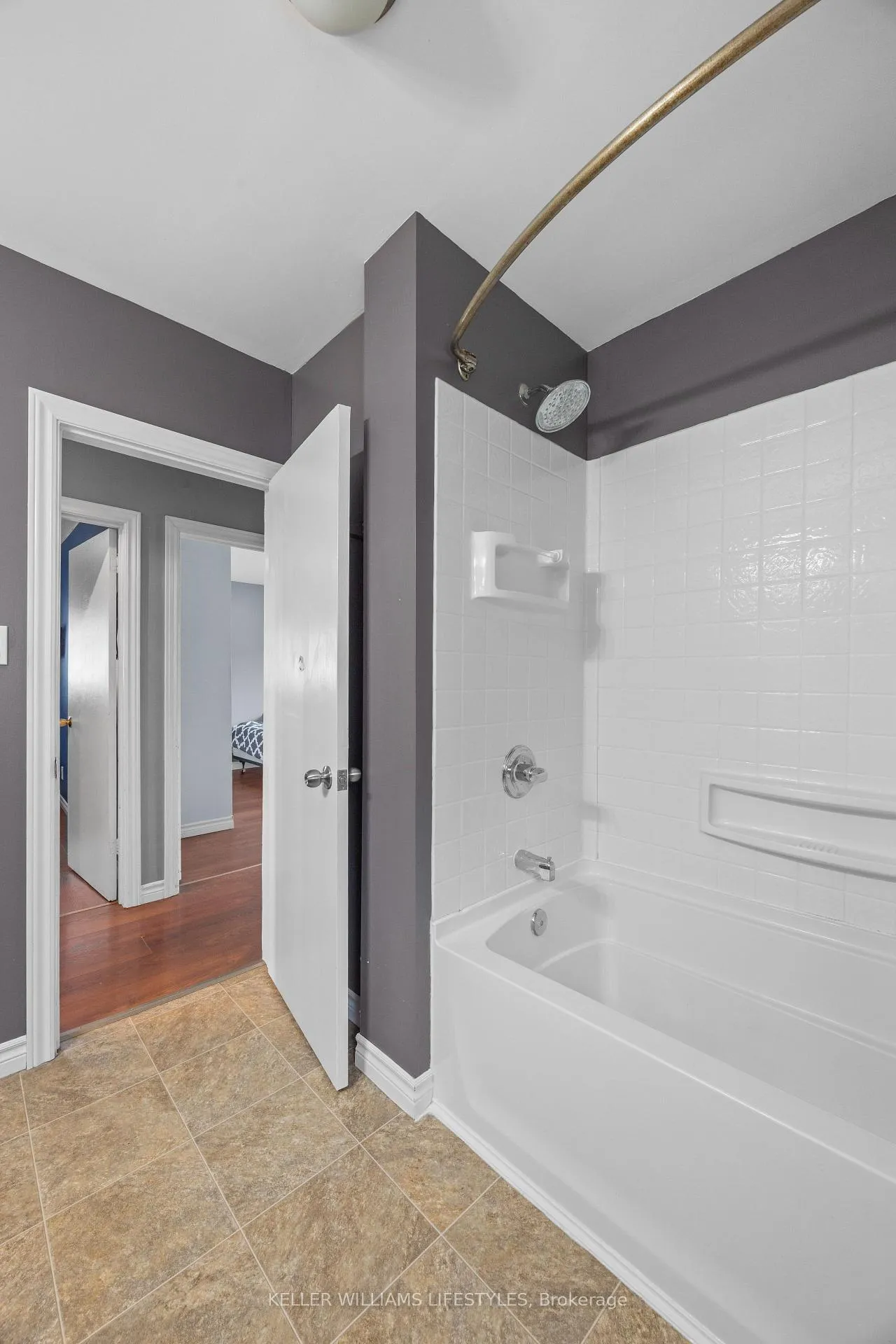 Photo 17 of 258 Upper Queen Street, Thames Centre, Thorndale — HOMEH