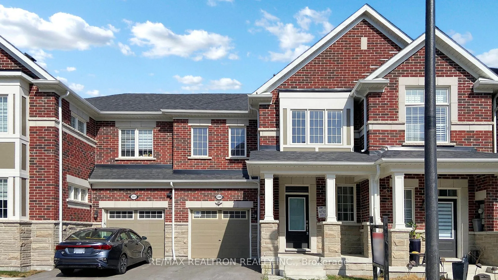 Photo 1 of 3309 Thunderbird Promenade, Pickering, Rural Pickering — HOMEH