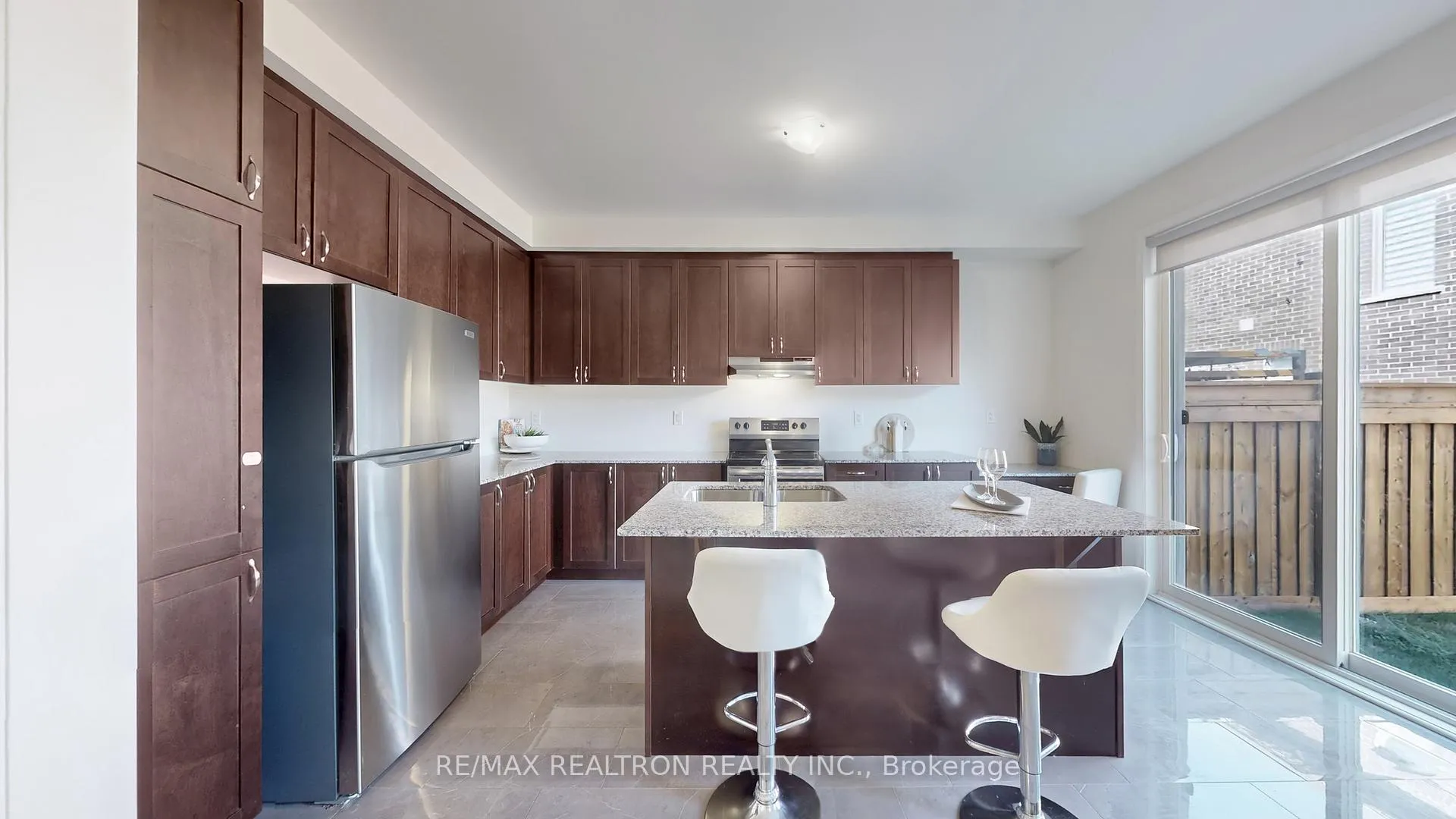 Photo 16 of 3309 Thunderbird Promenade, Pickering, Rural Pickering — HOMEH