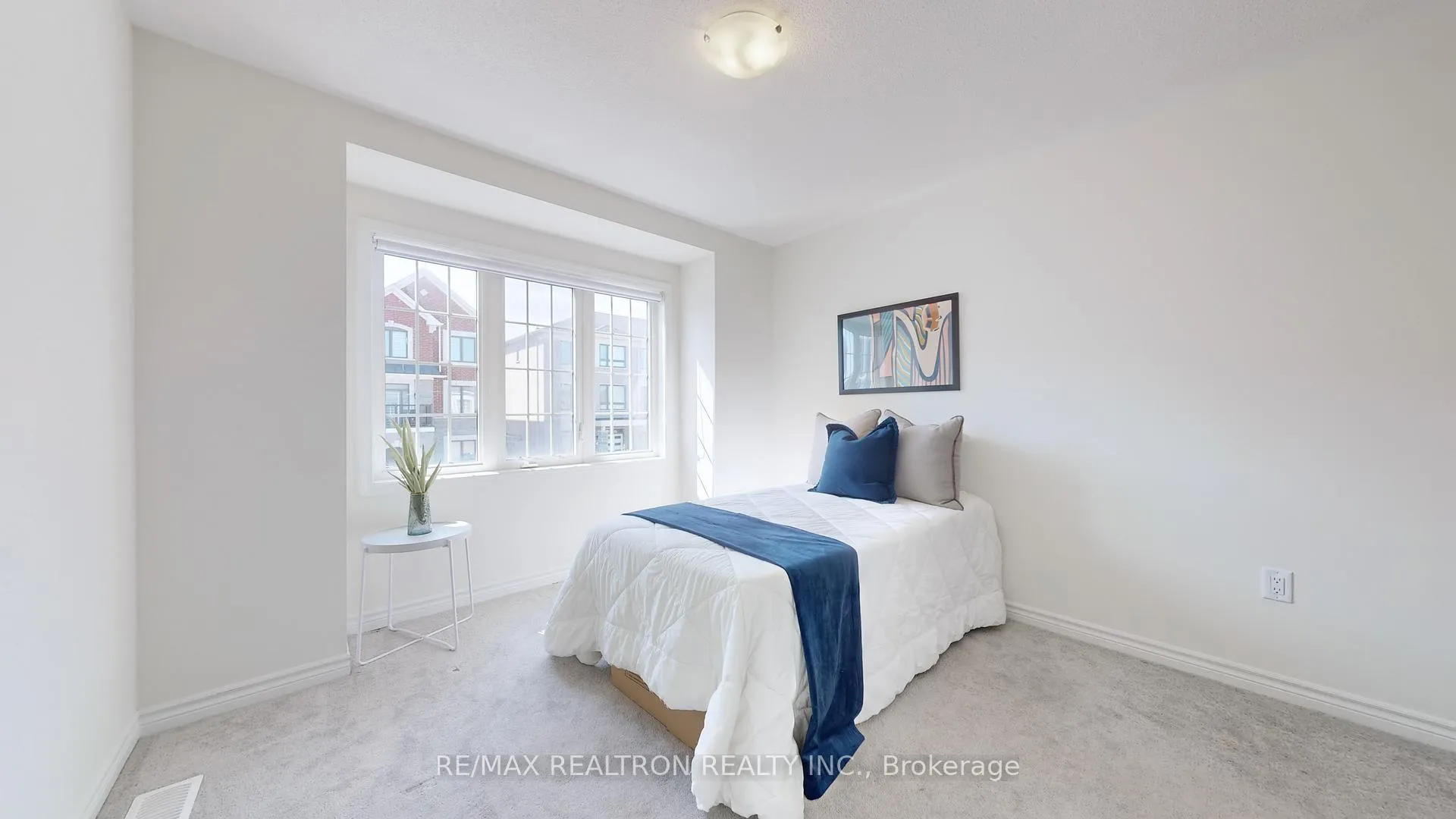 Photo 41 of 3309 Thunderbird Promenade, Pickering, Rural Pickering — HOMEH