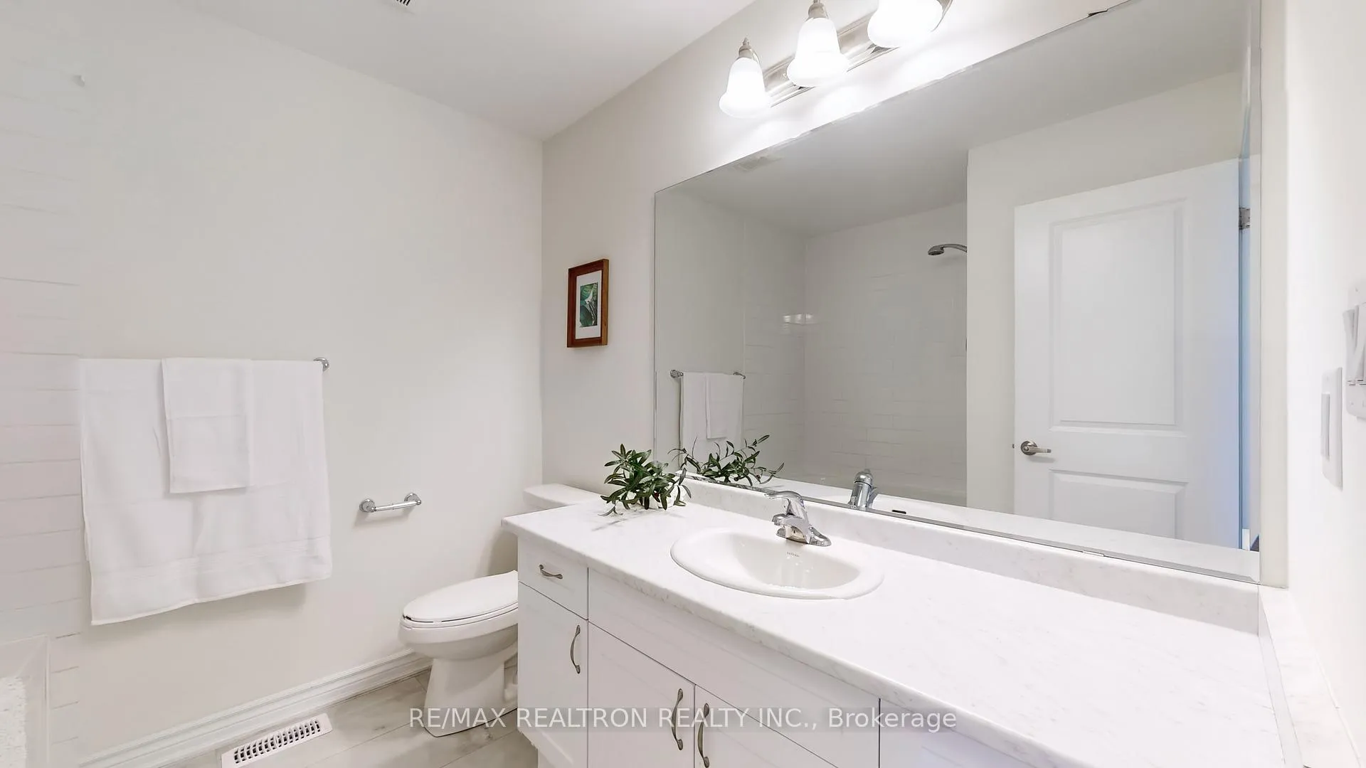 Photo 43 of 3309 Thunderbird Promenade, Pickering, Rural Pickering — HOMEH