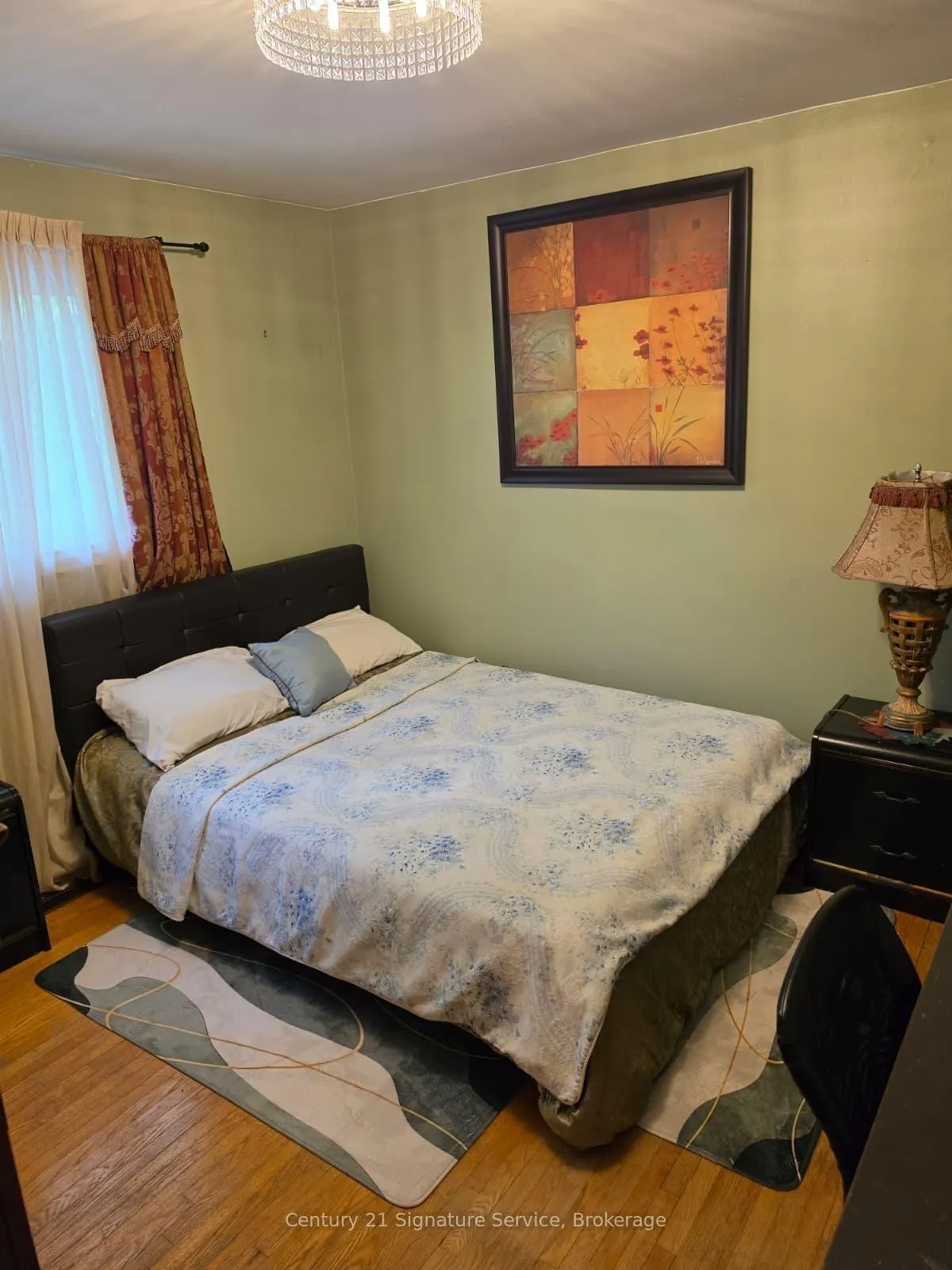 Photo 2 of 793 Eyer Drive, Pickering, West Shore — HOMEH