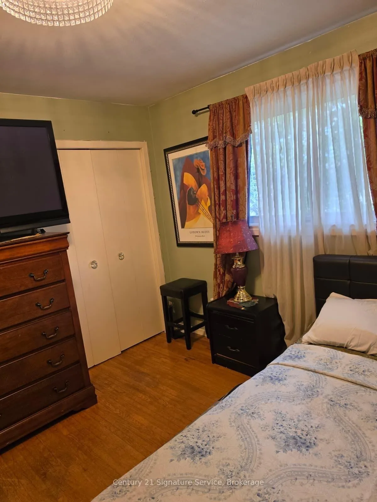 Photo 4 of 793 Eyer Drive, Pickering, West Shore — HOMEH