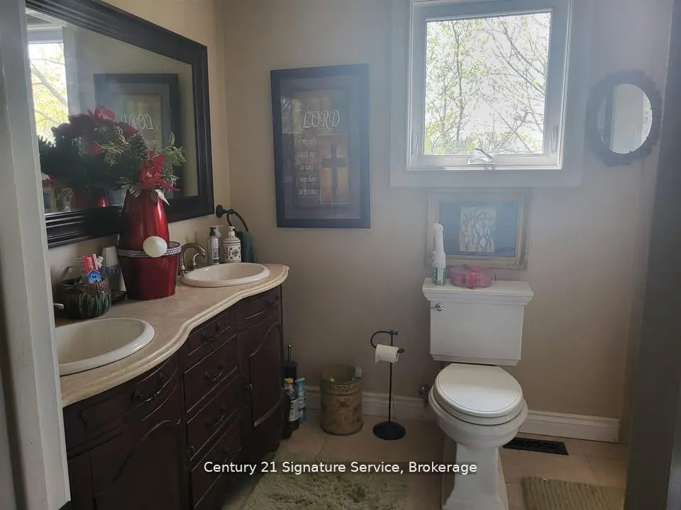 Photo 6 of 793 Eyer Drive, Pickering, West Shore — HOMEH