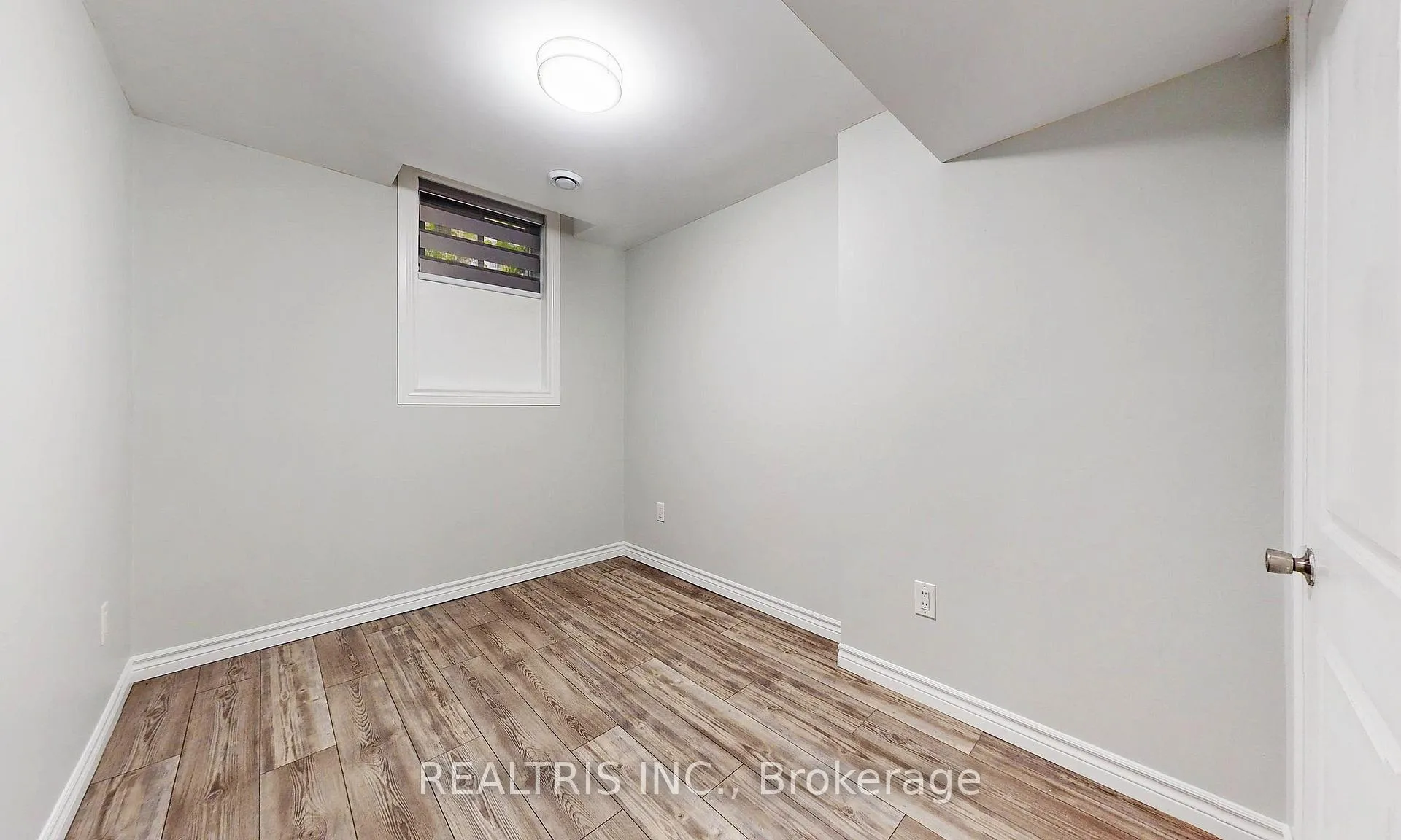 Photo 7 of Unit Lower, 85 Eaglecrest Street, Kitchener, Bridgeport — HOMEH