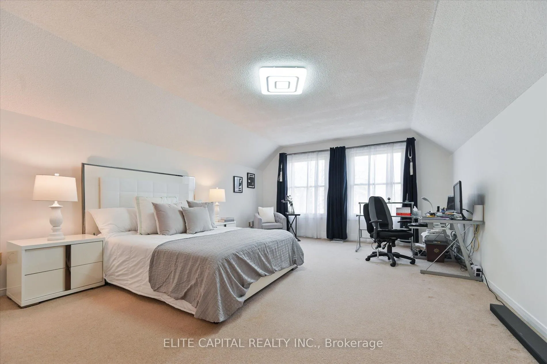 Photo 15 of 54 Bauer Crescent, Markham, Unionville — HOMEH