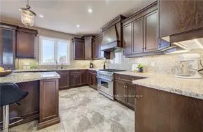 Photo 13 of 264 Evens Pond Crescent, Kitchener — HOMEH
