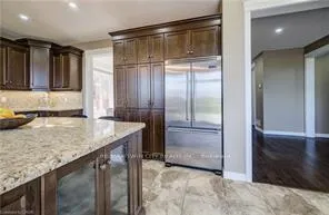 Photo 18 of 264 Evens Pond Crescent, Kitchener — HOMEH