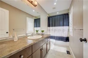 Photo 38 of 264 Evens Pond Crescent, Kitchener — HOMEH