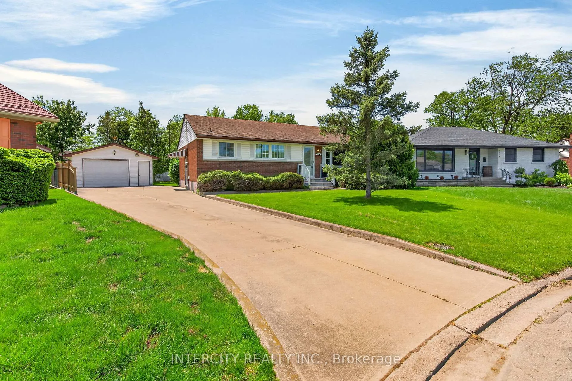Photo 7 of 8735 Howe Crescent, Niagara Falls, Chippawa — HOMEH
