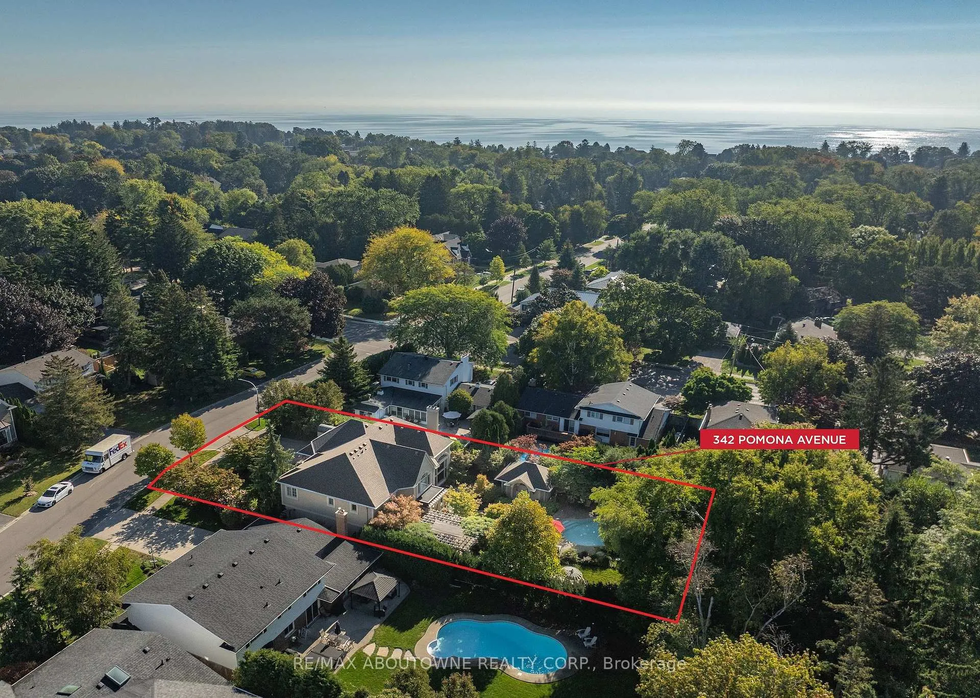Photo 35 of 342 Pomona Avenue, Burlington, Roseland — HOMEH