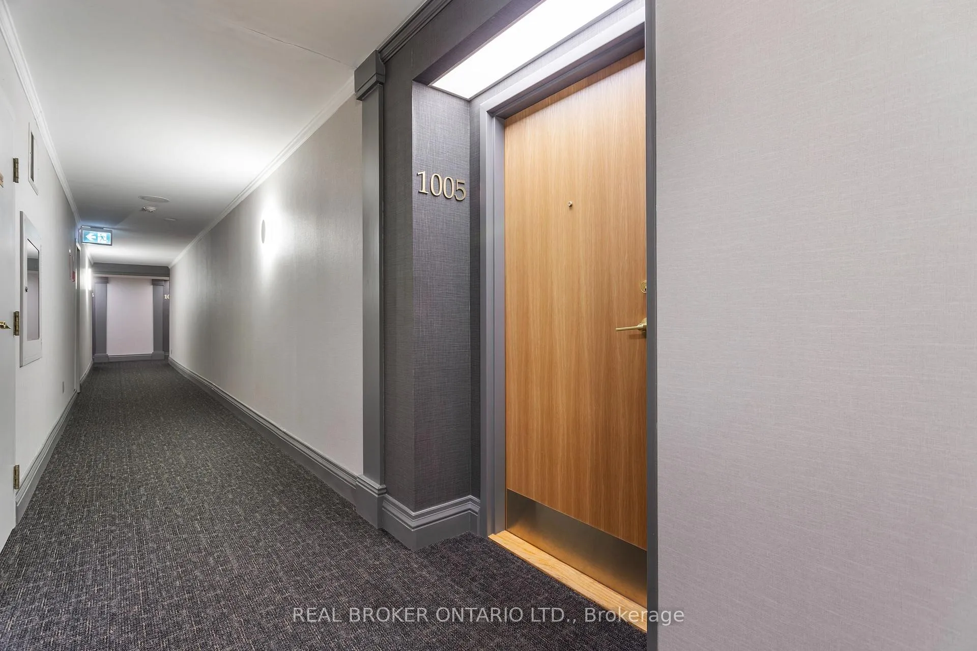 Photo 2 of Unit 1005, 330 Mill Street S, Brampton, Brampton South — HOMEH