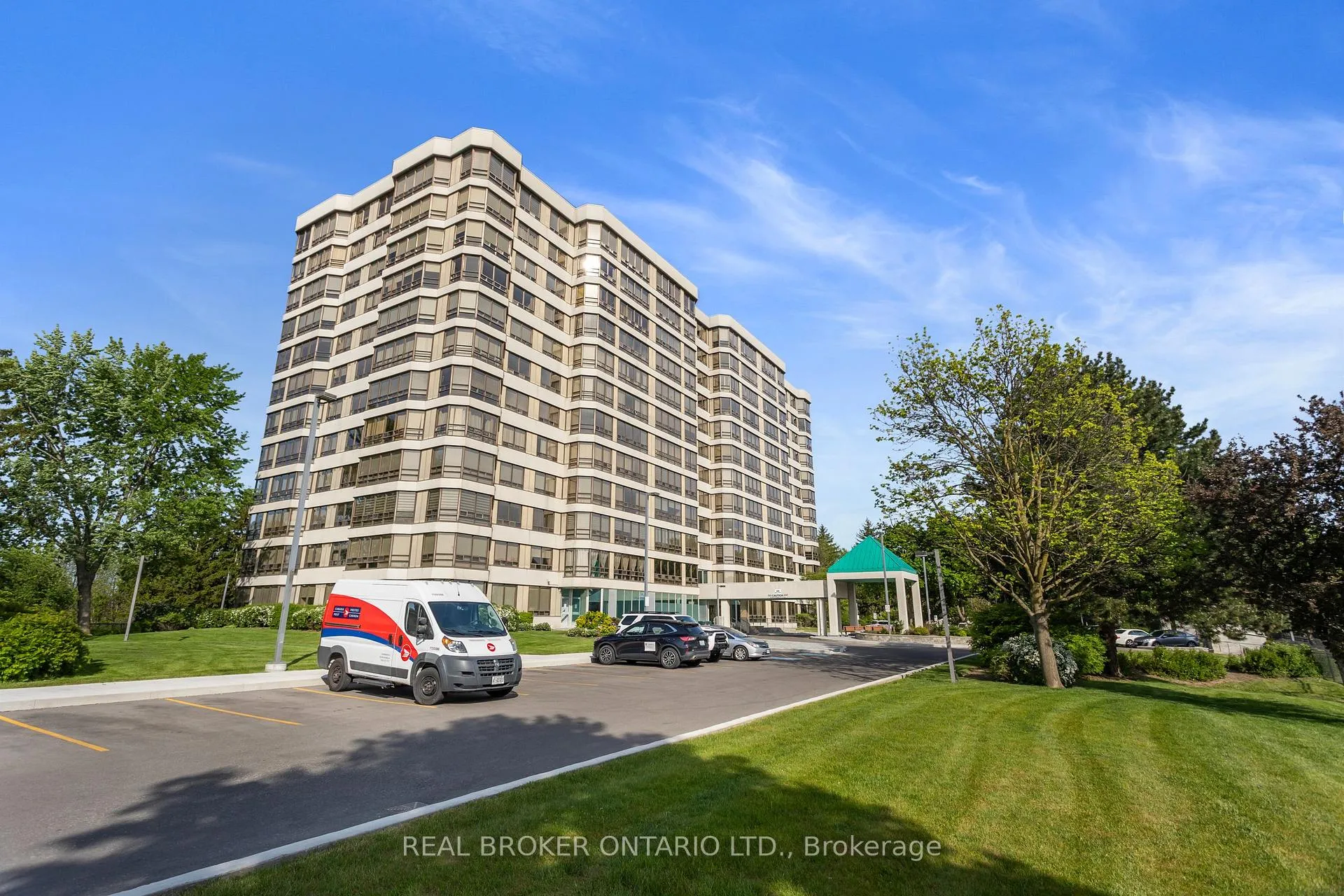 Photo 41 of Unit 1005, 330 Mill Street S, Brampton, Brampton South — HOMEH