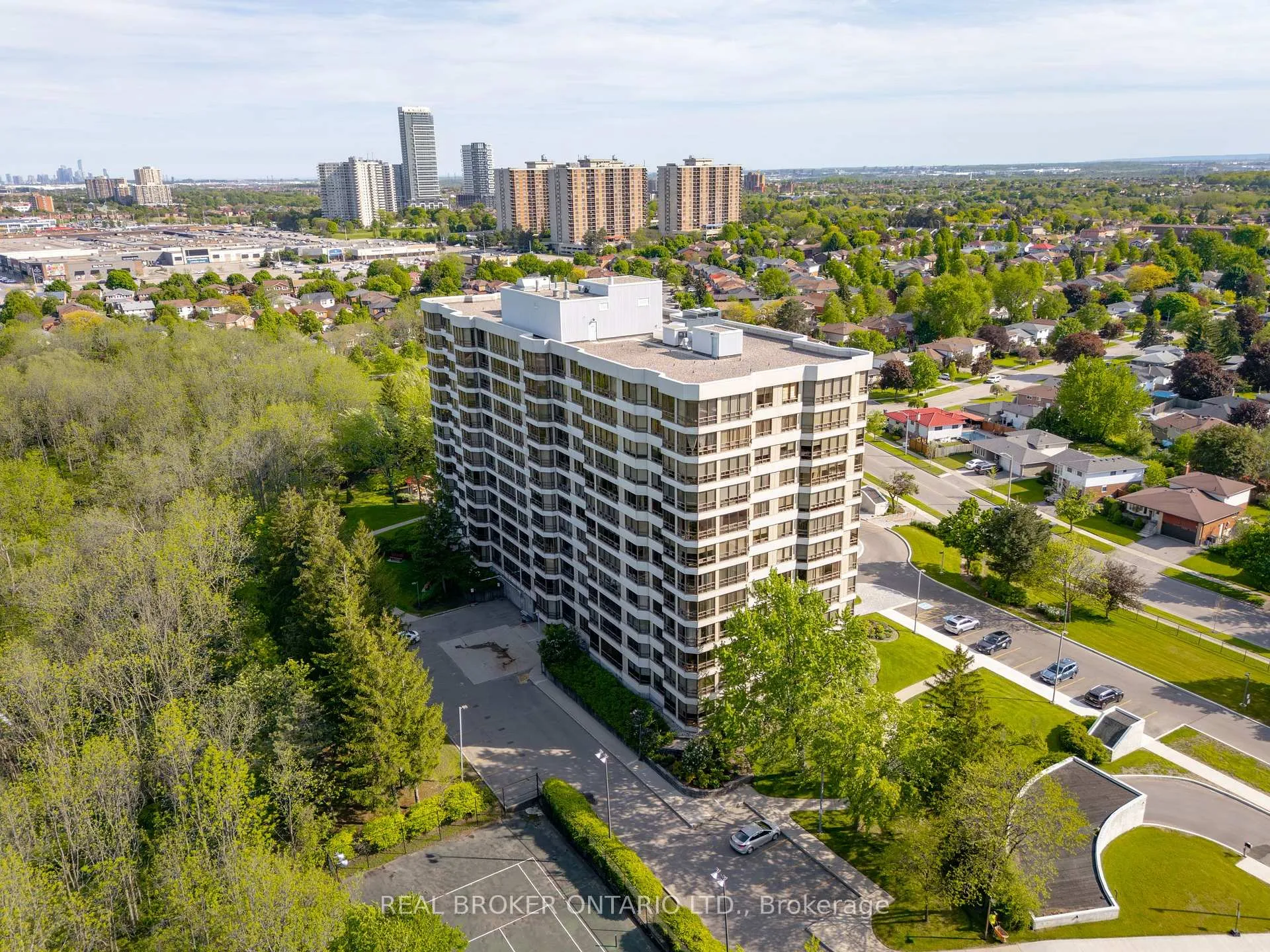 Photo 45 of Unit 1005, 330 Mill Street S, Brampton, Brampton South — HOMEH