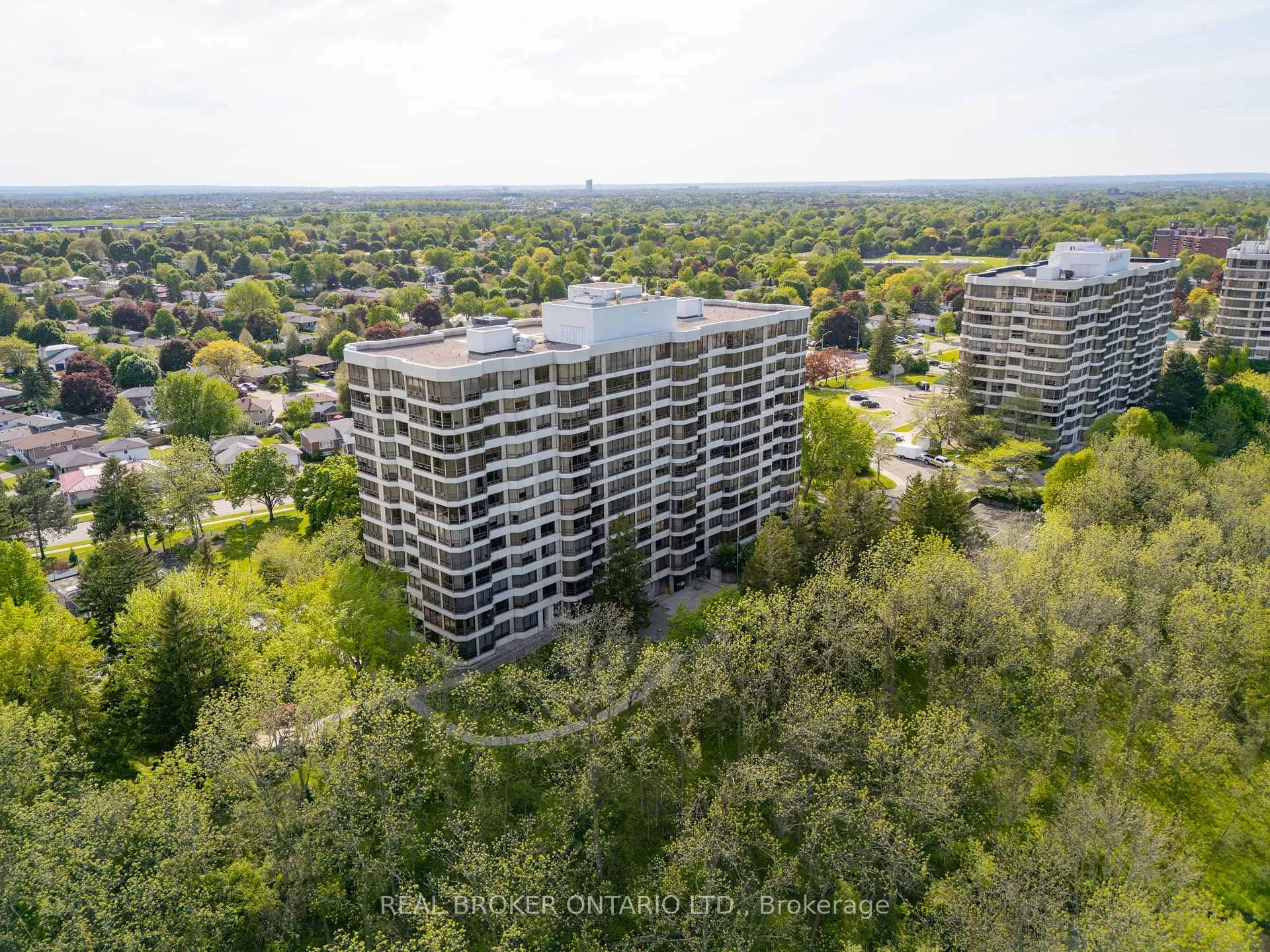 Photo 47 of Unit 1005, 330 Mill Street S, Brampton, Brampton South — HOMEH