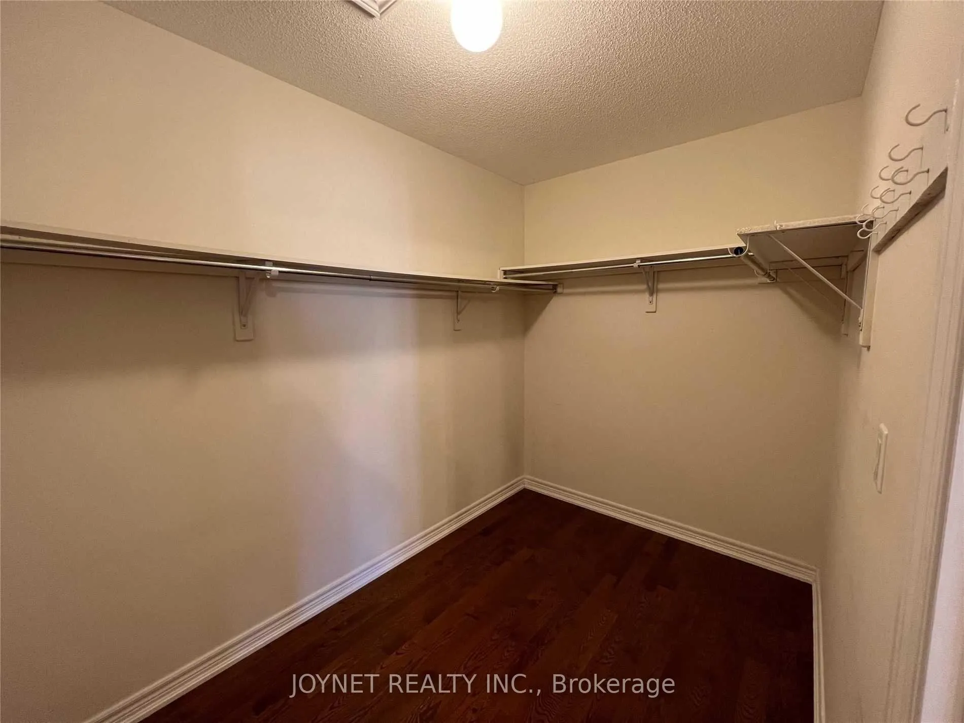 Photo 13 of 269 Lauderdale Drive, Vaughan, Patterson — HOMEH