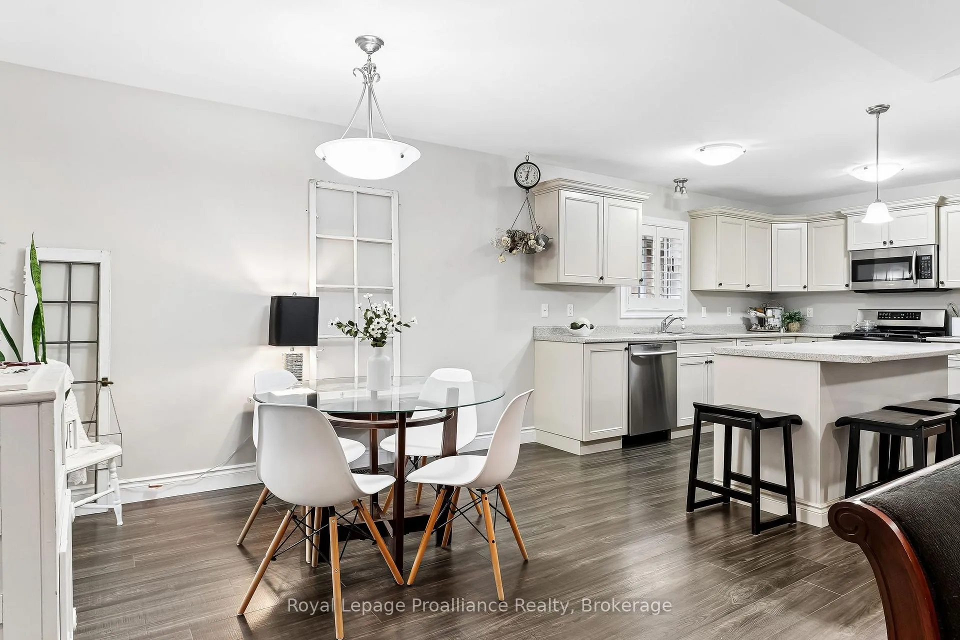 Photo 13 of 26 Ward Drive, Brighton — HOMEH
