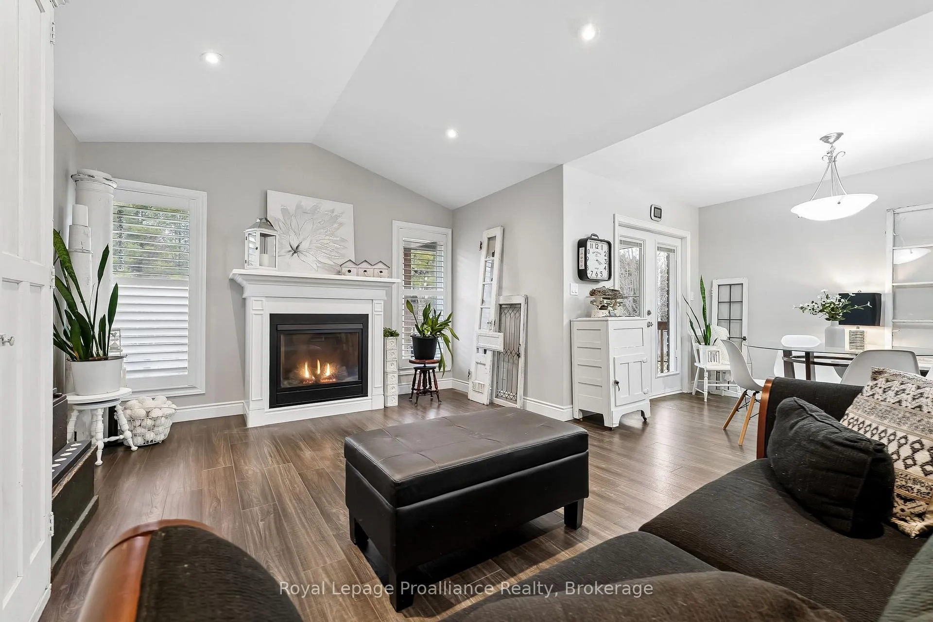 Photo 17 of 26 Ward Drive, Brighton — HOMEH