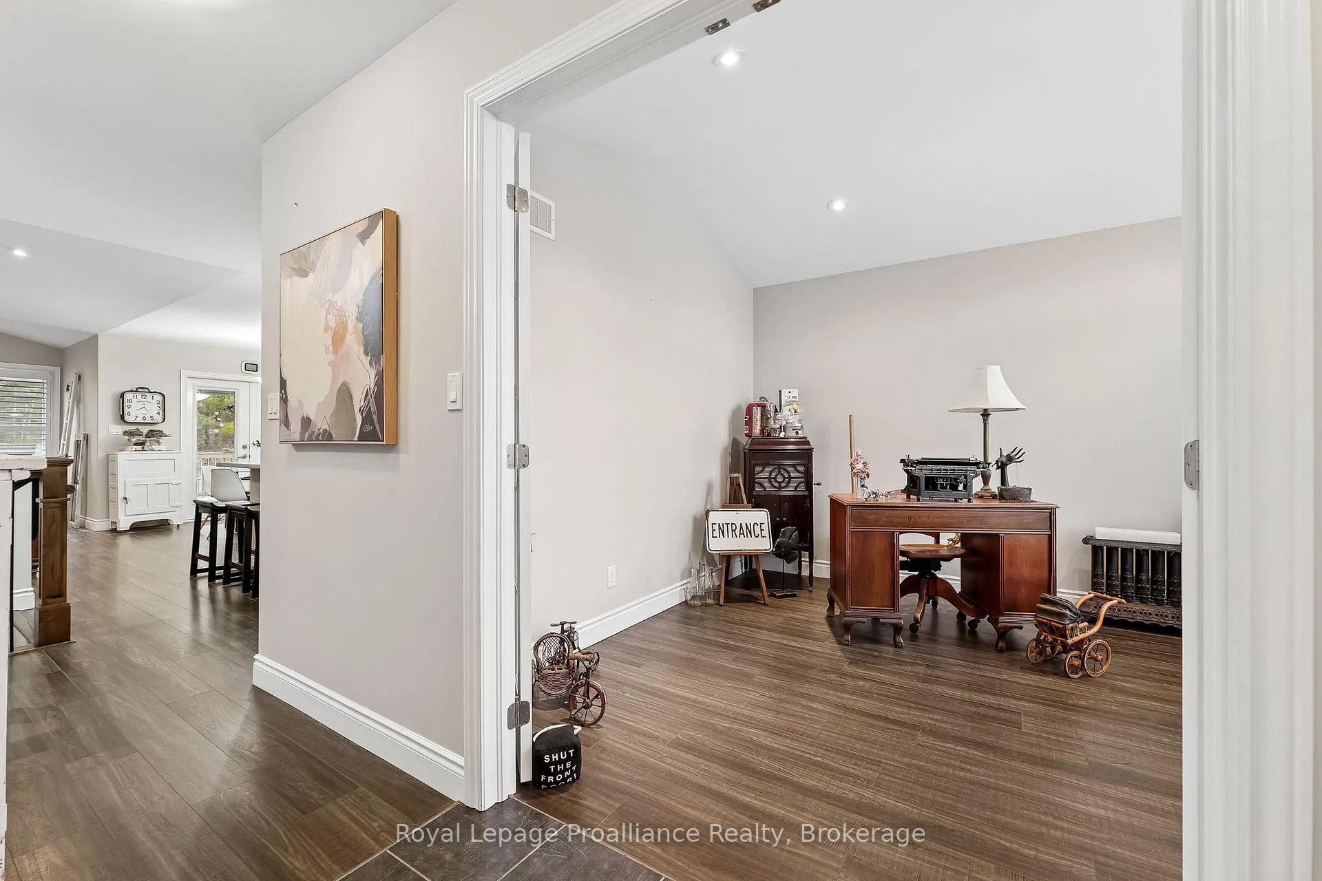 Photo 27 of 26 Ward Drive, Brighton — HOMEH