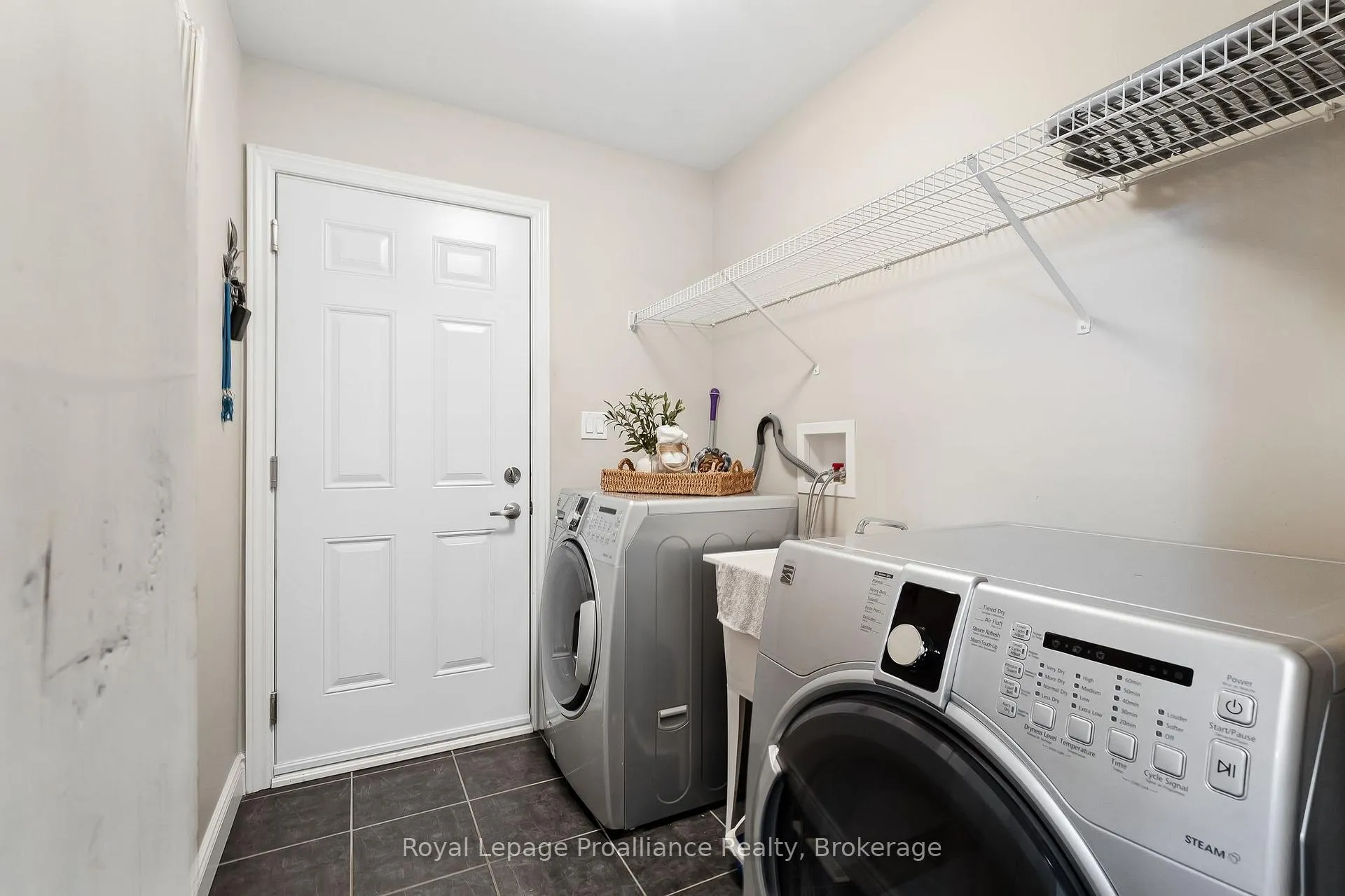 Photo 28 of 26 Ward Drive, Brighton — HOMEH