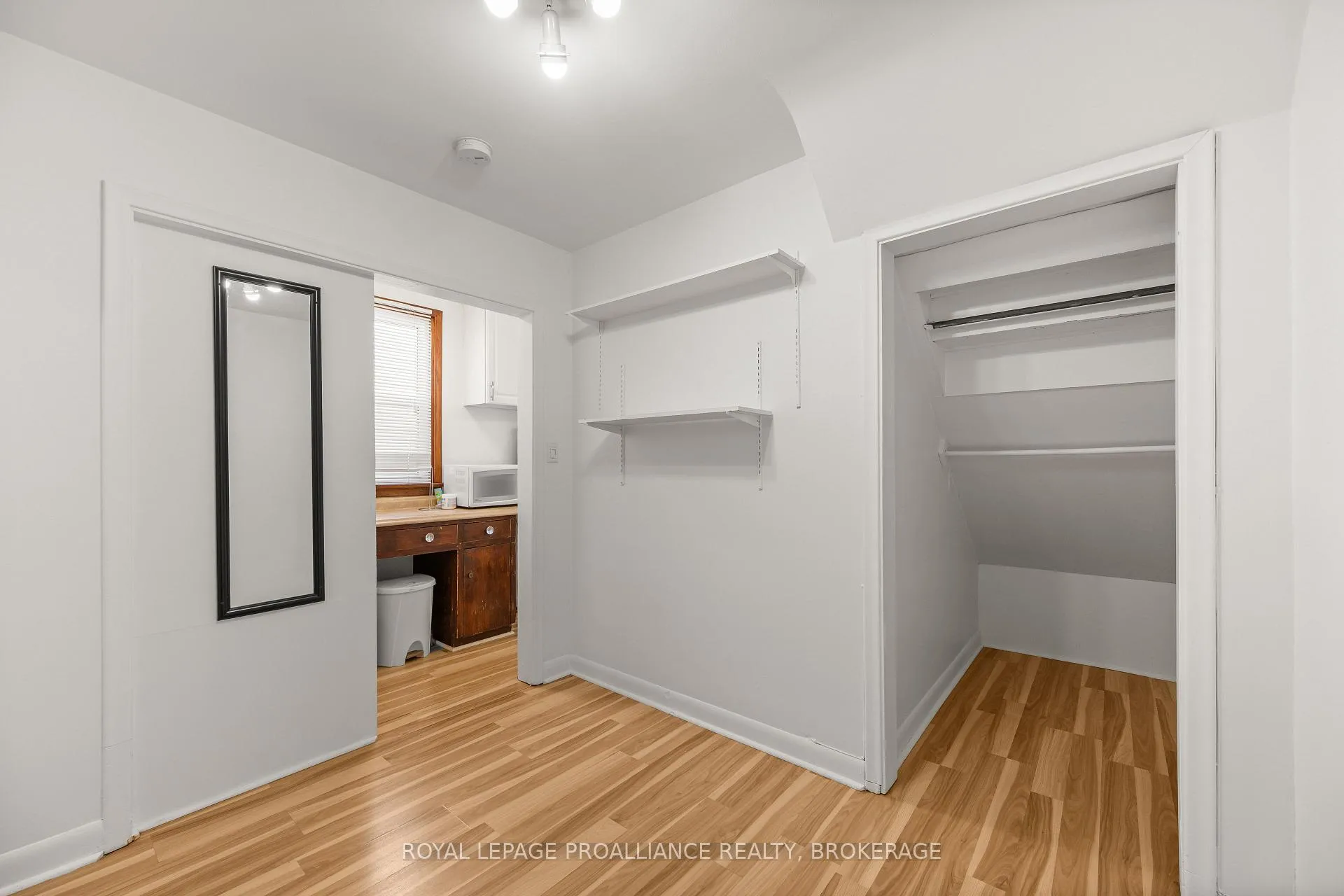 Photo 8 of 176 Nelson Street, Kingston, Central City East — HOMEH